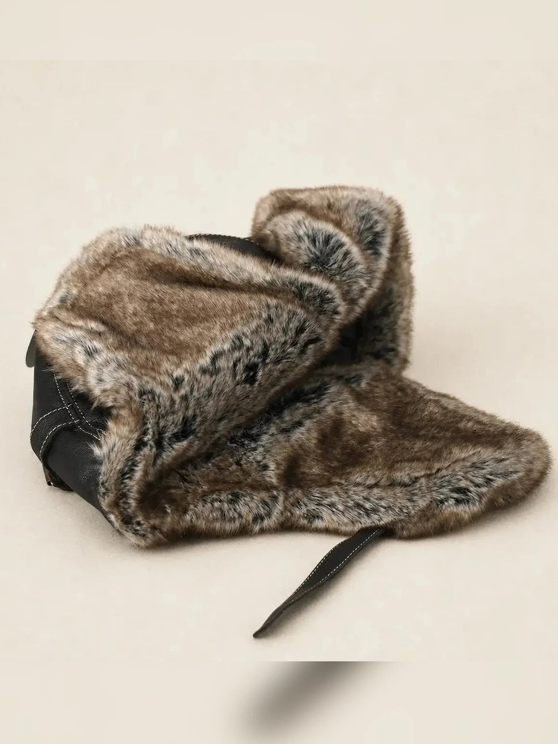 Unisex genuine leather aviator hat with fur lining in Natural Brown – product and material detail | Firelady Fur