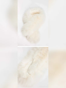 Women's double-sided fox fur scarf in Milky White – product and material detail | Firelady Fur
