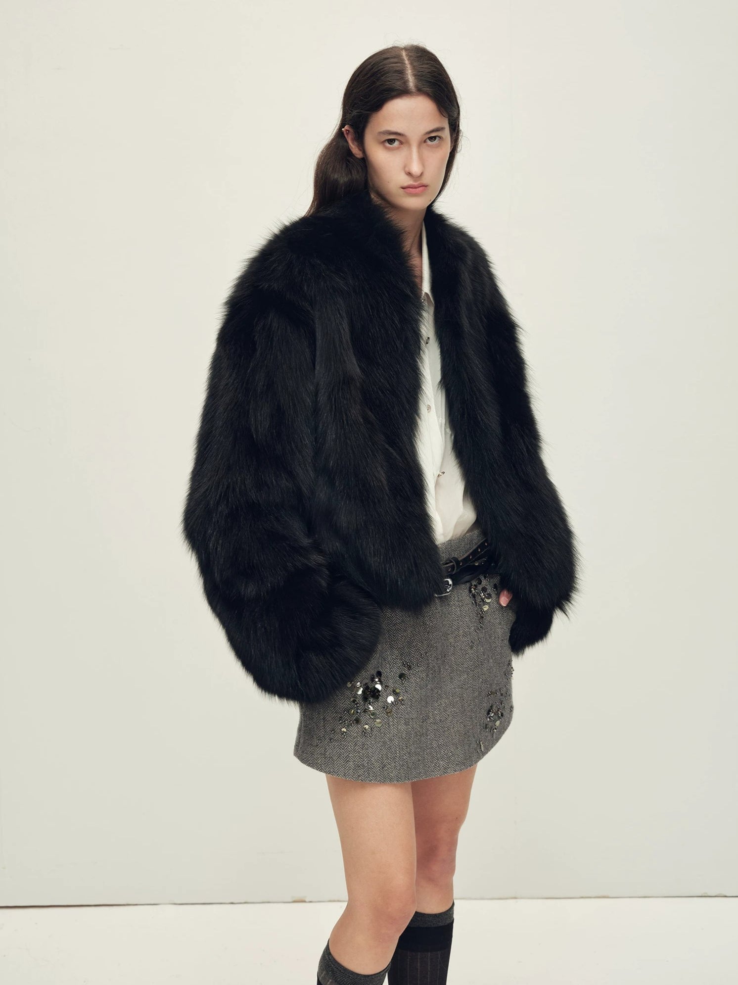Veste en fourrure de renard Firelady pour femme, qualité Saga Furs Crown – Coupe courte ligne H avec col montant
