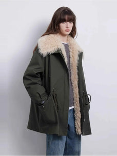 Firelady Fur Green Mile Miracle army green Toscana shearling parka three-quarter view
