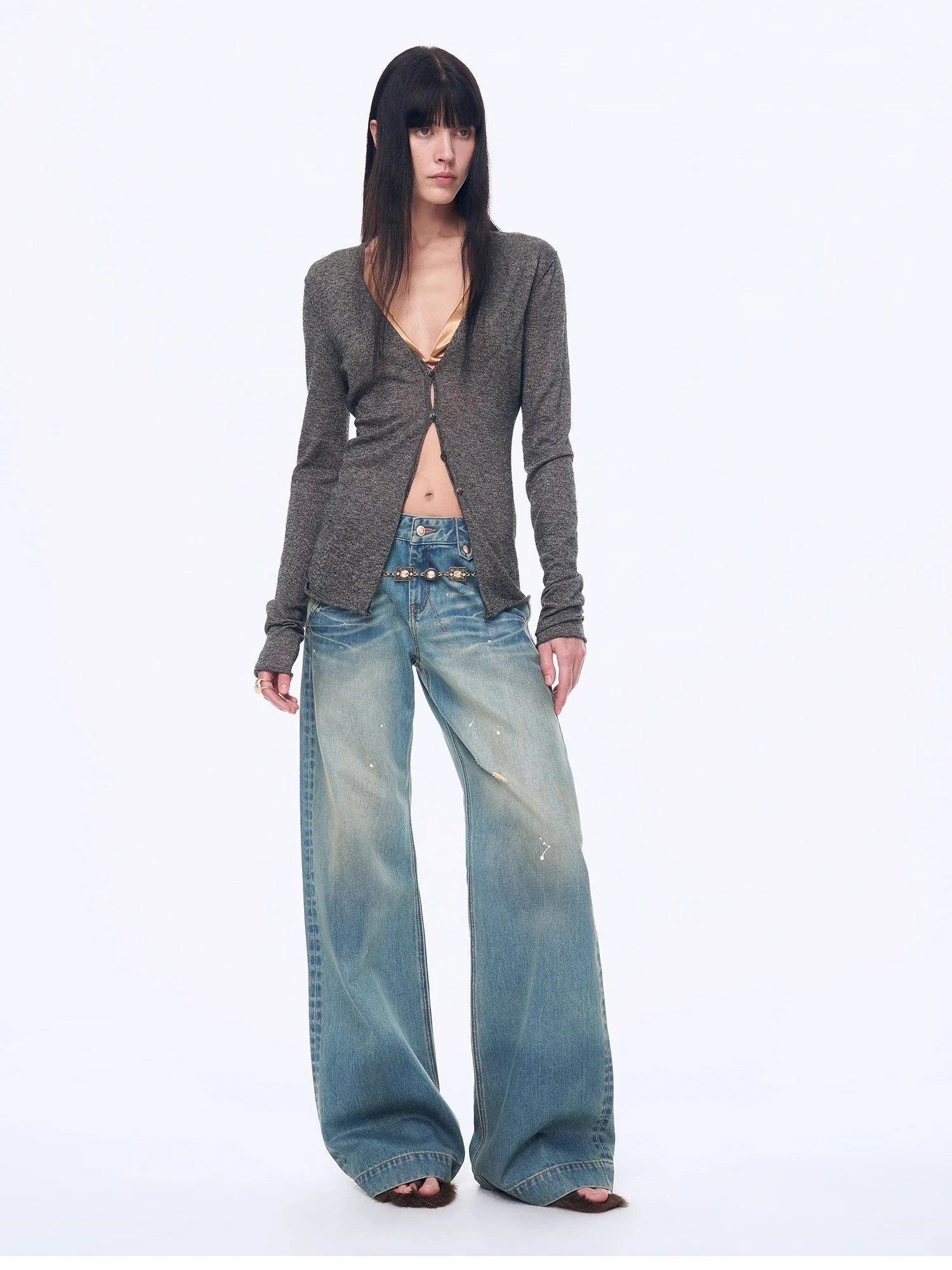 Firelady Fur Long Island Vacation flower gray V-neck cardigan on model front view
