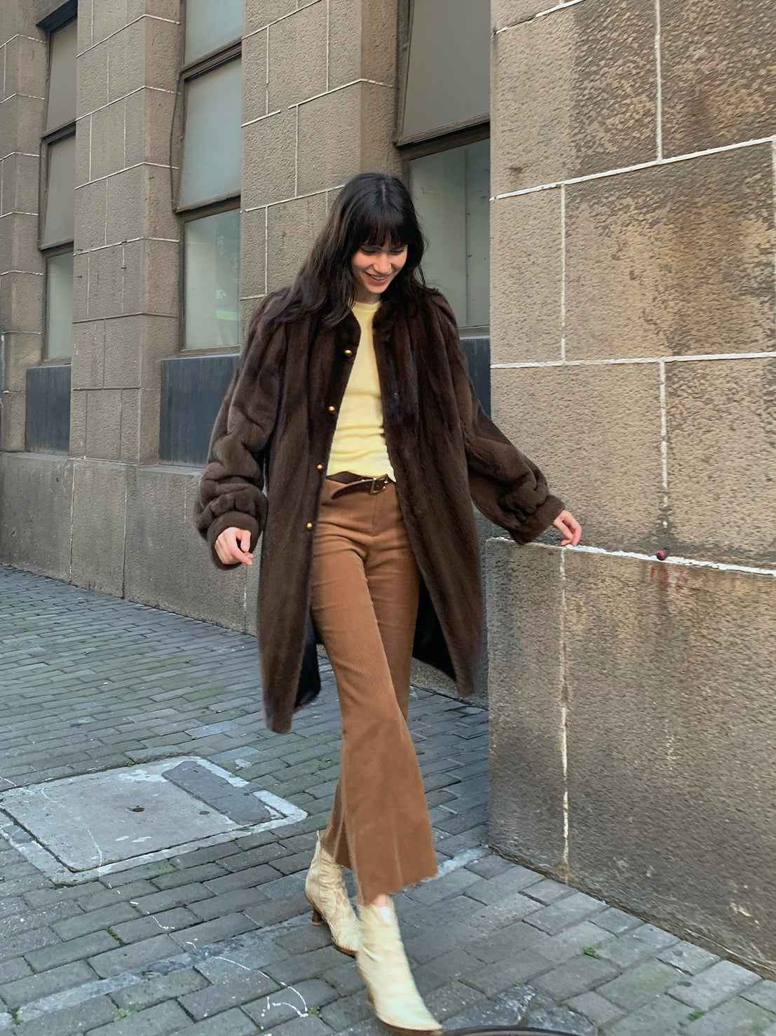 Which Looks More Dramatic, Fox Fur or Mink Fur?