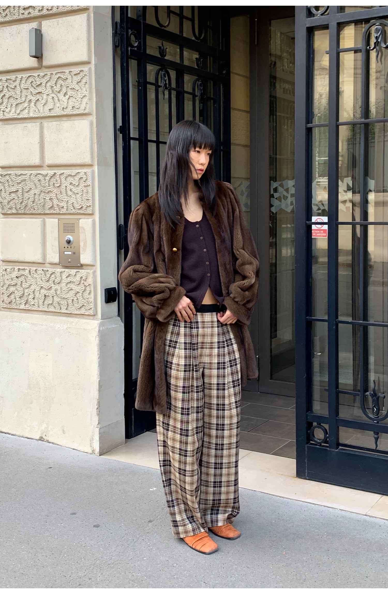 Which Feels Softer, Fox Fur or Mink Fur?