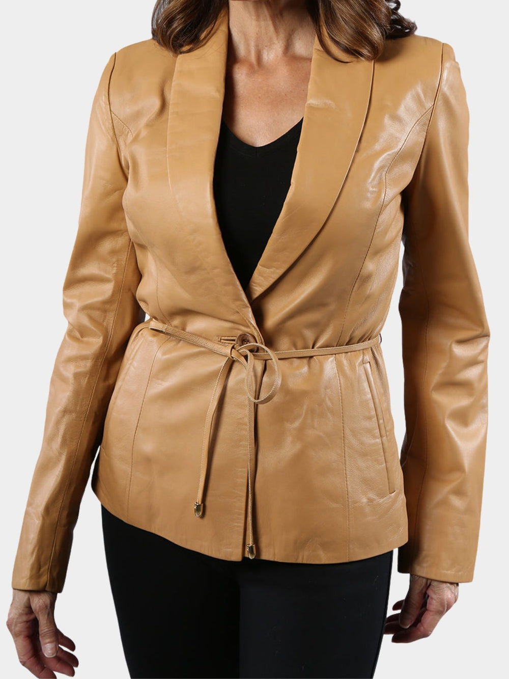 Amber-colored leather blazer with belt and single-button front