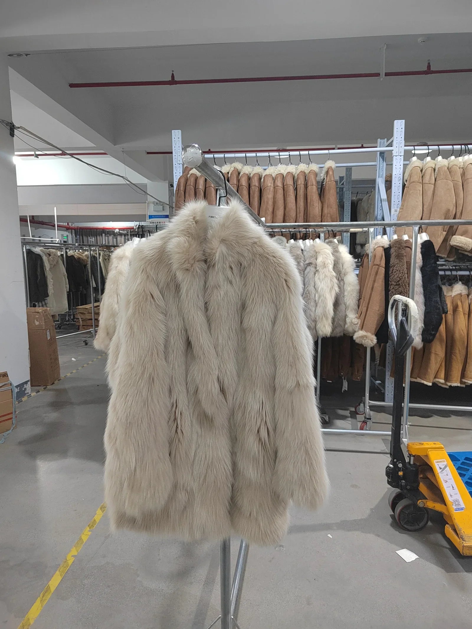 Who Buys Fur Coats Near Me? Local & Online Buyer Guide