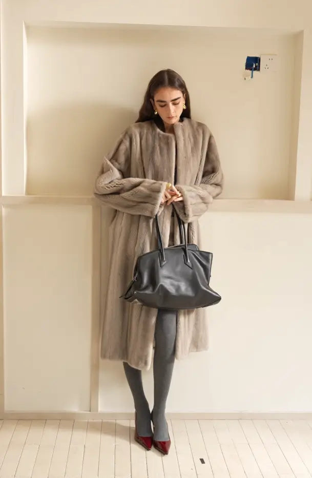 Mink Coat or Fox Fur Jacket? Choose the One You'll Wear More