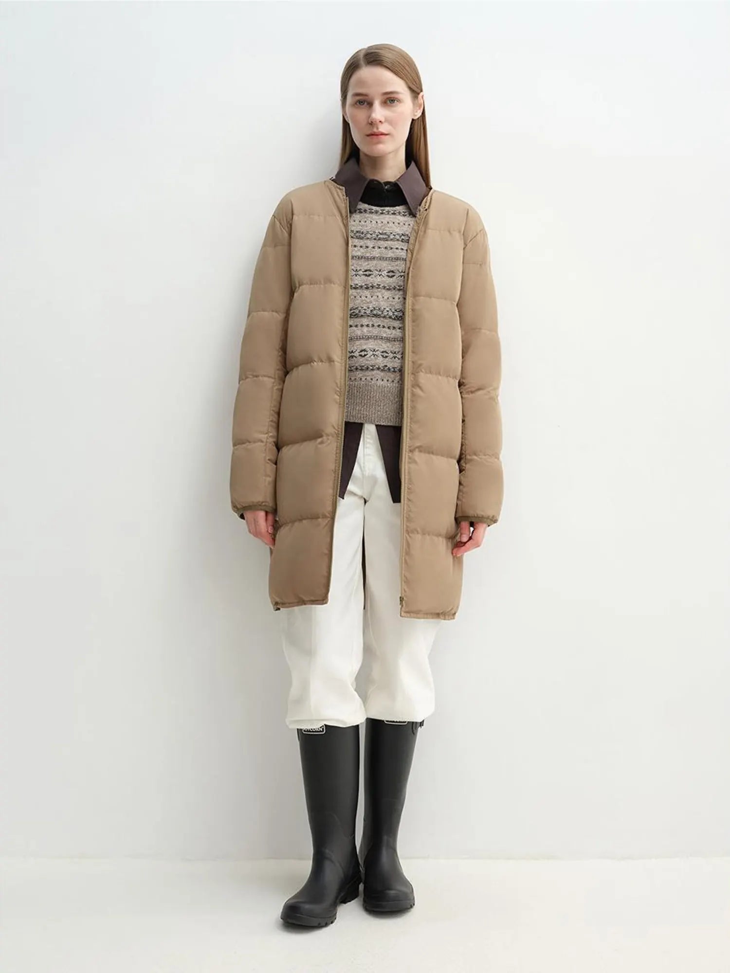 Letrans Muye Kingdom goose down parka front view without detachable fur collar