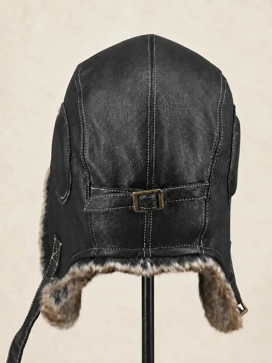 Unisex genuine leather aviator hat with fur lining in Black – product and material detail | Firelady Fur