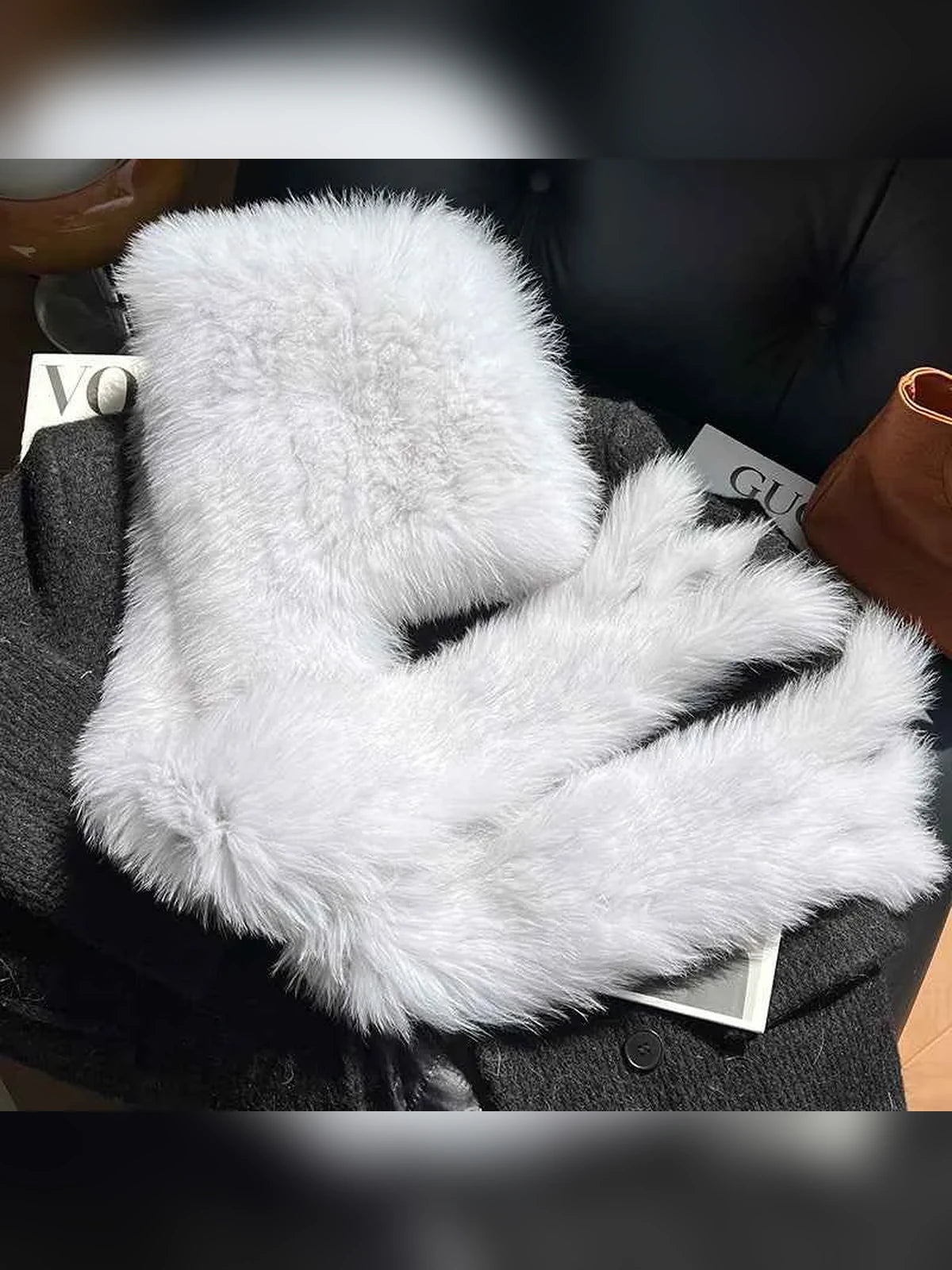Women's fox fur hooded scarf in Silver – product and material detail | Firelady Fur