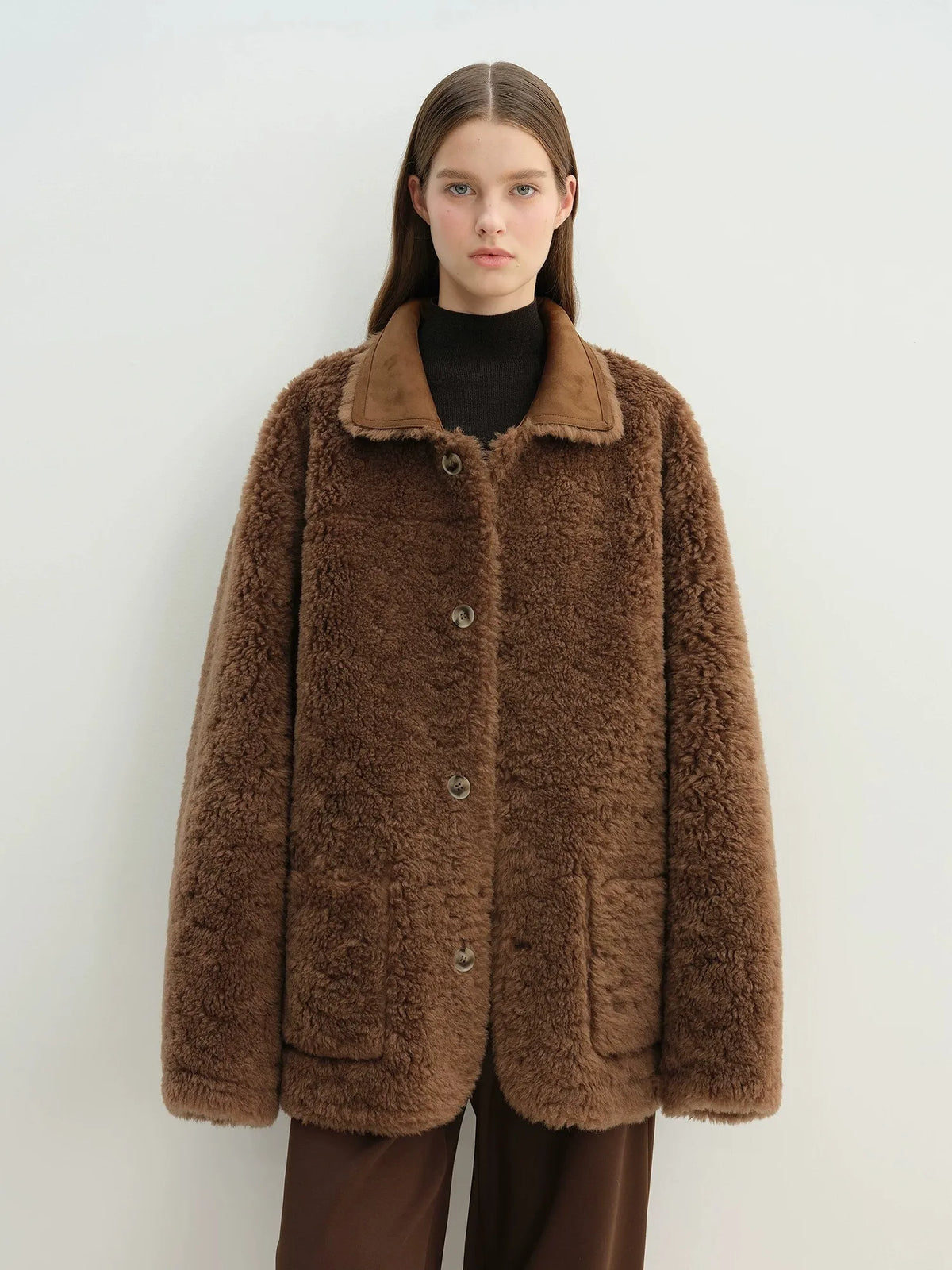 Manteau réversible pour femme Firelady en faux daim et imitation peau lainée – Col tailleur