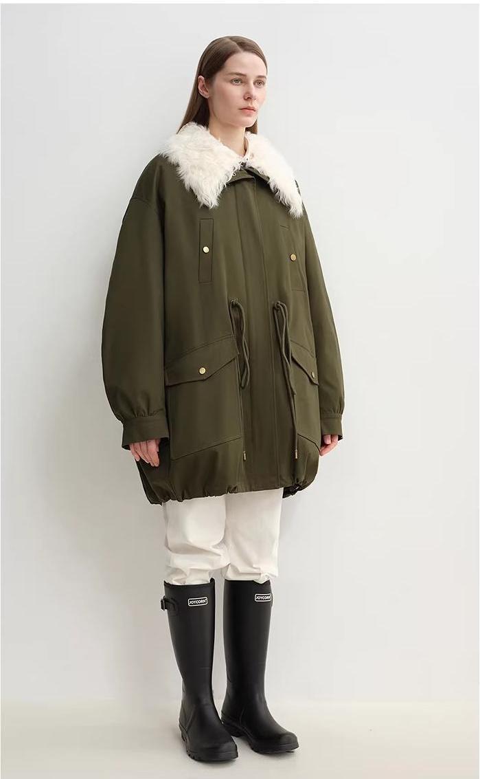 Letrans Women's Down Parka with Detachable Wool Collar &amp; 90% Goose Down "Wilderness Poem"