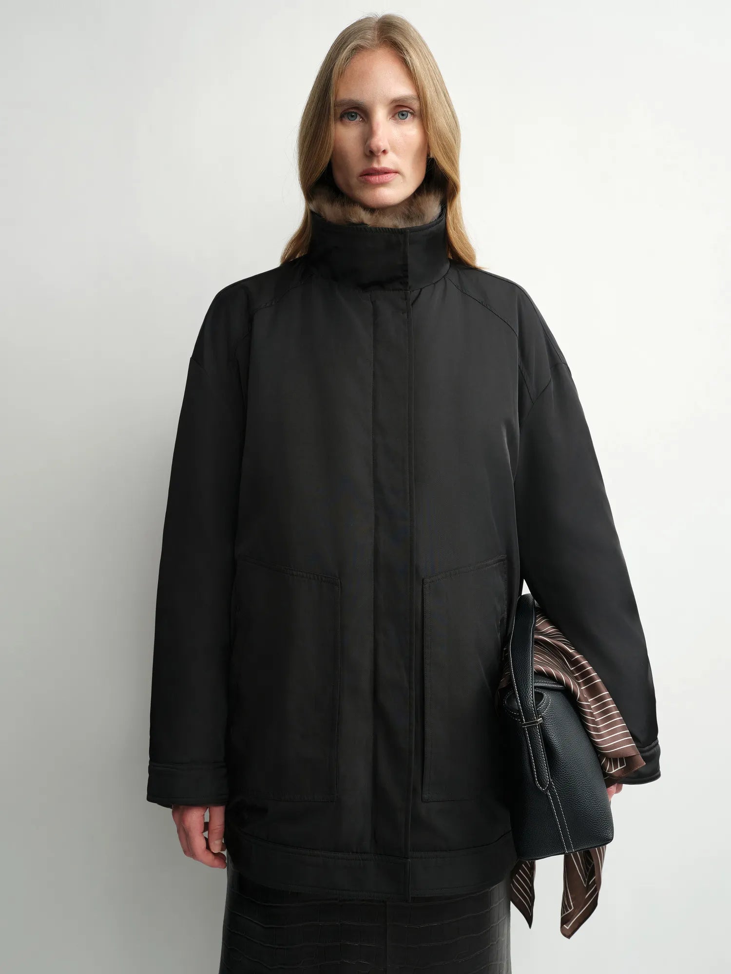THE ARTM Women’s Detachable Fur Collar Nylon Down Parka – Water-Resistant Winter Coat