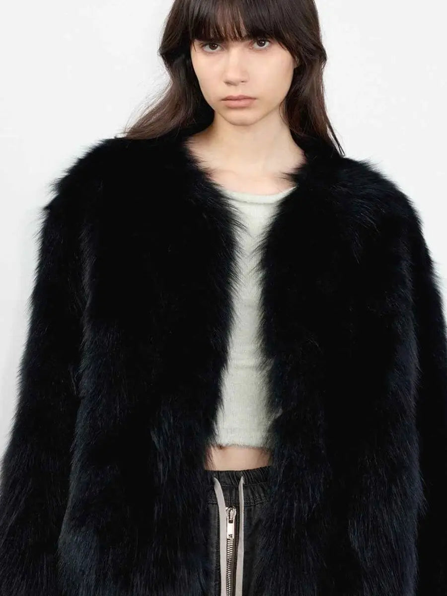 Black Sugar Temperament Black fox fur cardigan, front model view
