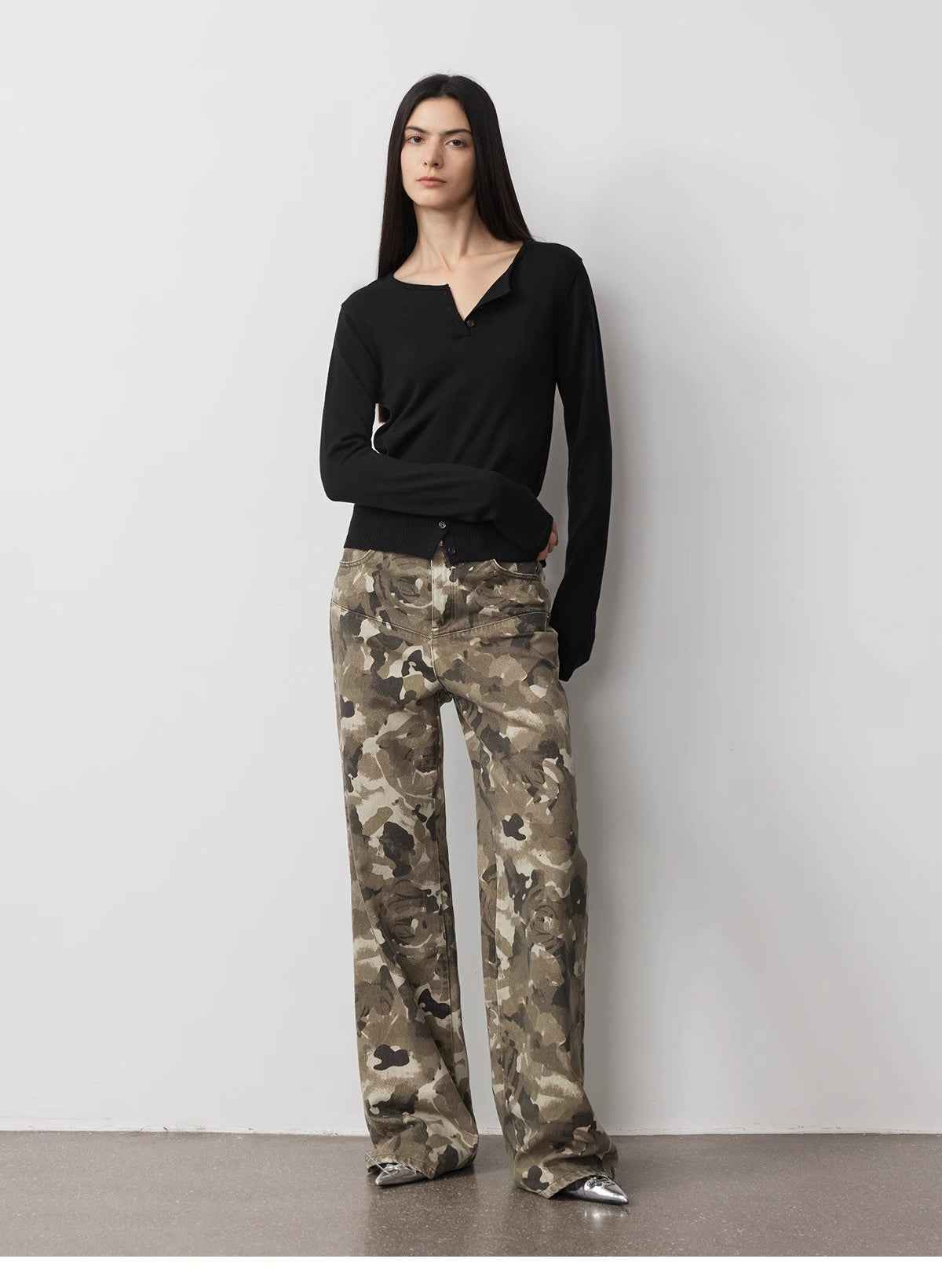 "Camouflage Charm " Cool, Trendy, Unique, and Personalized Original Camouflage Print Washed Loose Straight - Leg Denim Jeans - variant_title
