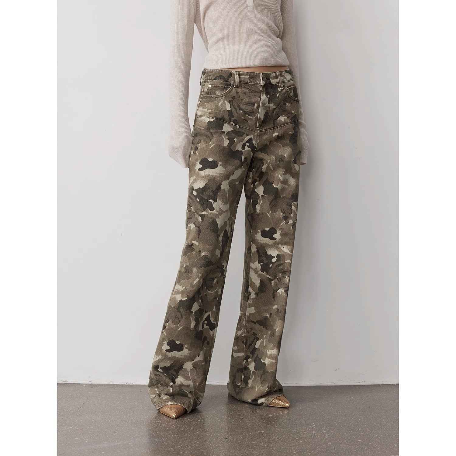 "Camouflage Charm " Cool, Trendy, Unique, and Personalized Original Camouflage Print Washed Loose Straight - Leg Denim Jeans - variant_title