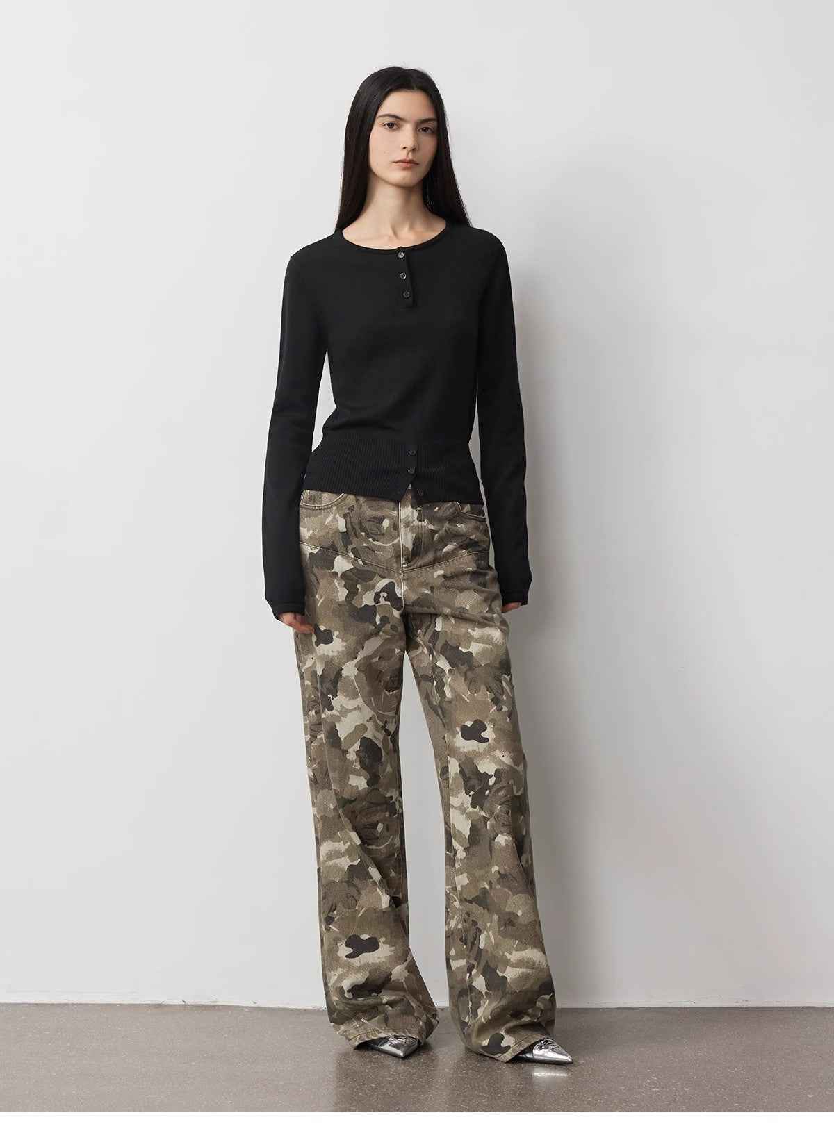 "Camouflage Charm " Cool, Trendy, Unique, and Personalized Original Camouflage Print Washed Loose Straight - Leg Denim Jeans - variant_title