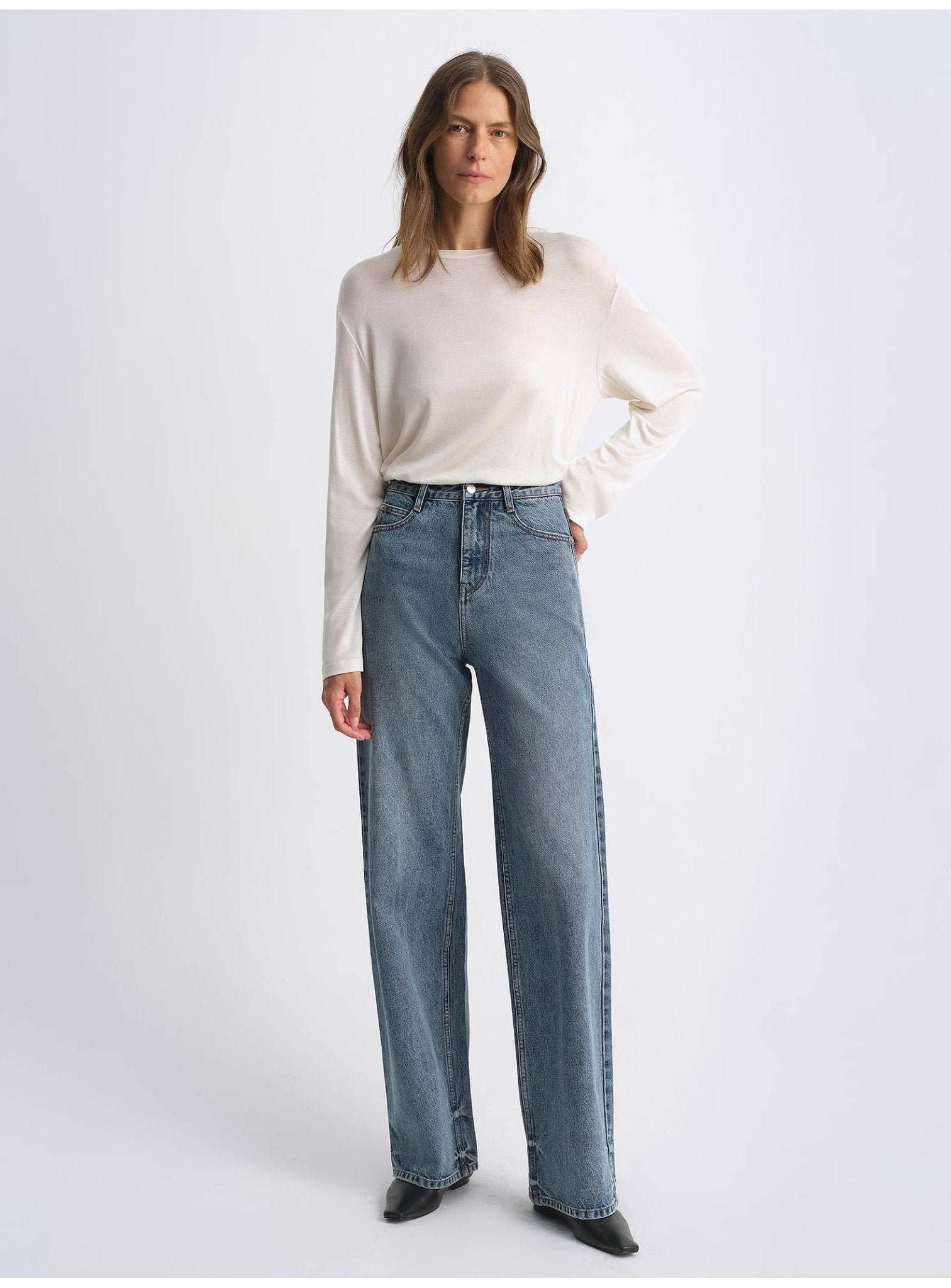 Classic retro old money style, craft washed organic cotton, retro straight slim jeans - variant_title