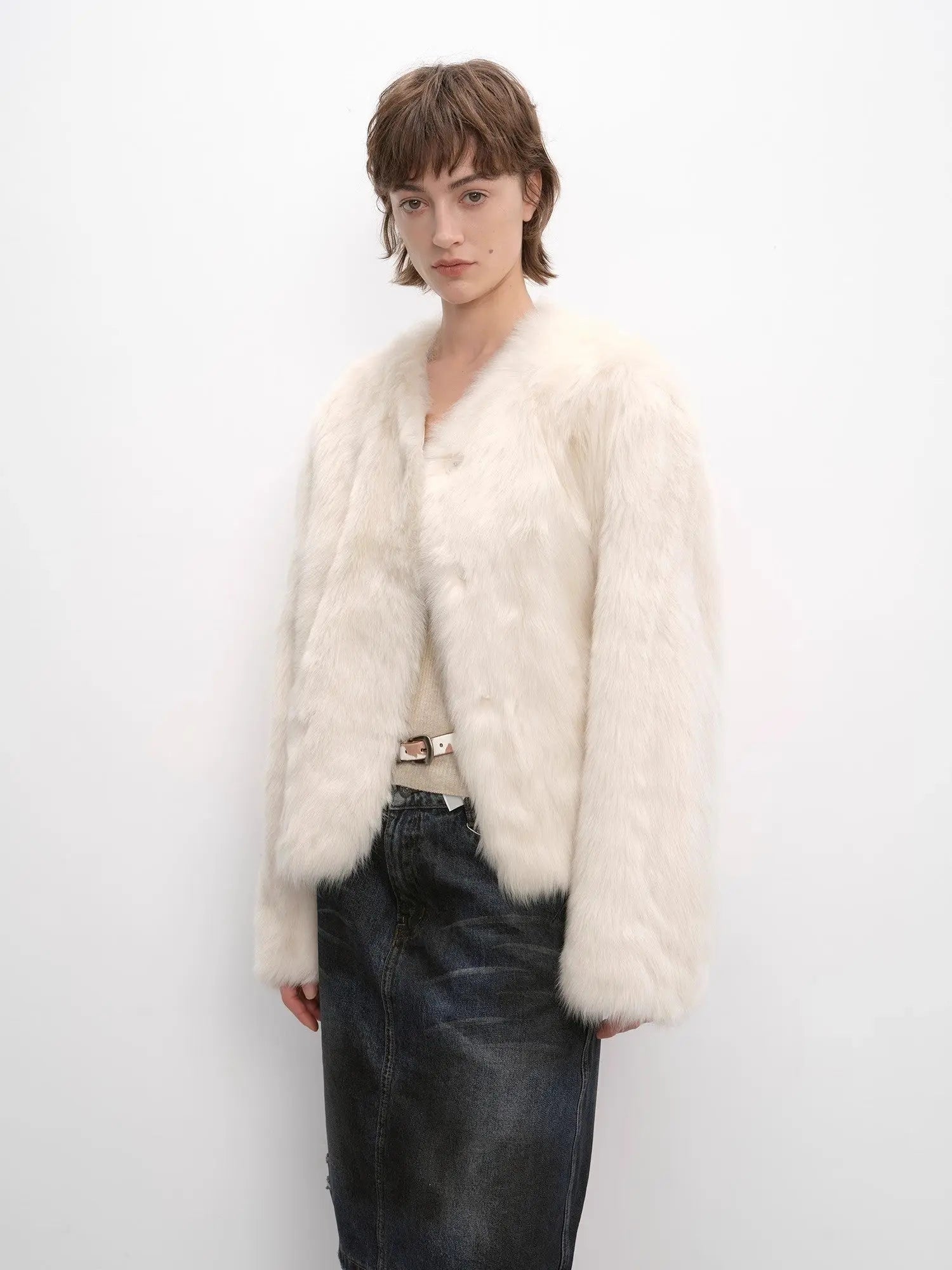 Darcy Manor white Toscana shearling sweetheart-collar coat, three-quarter view