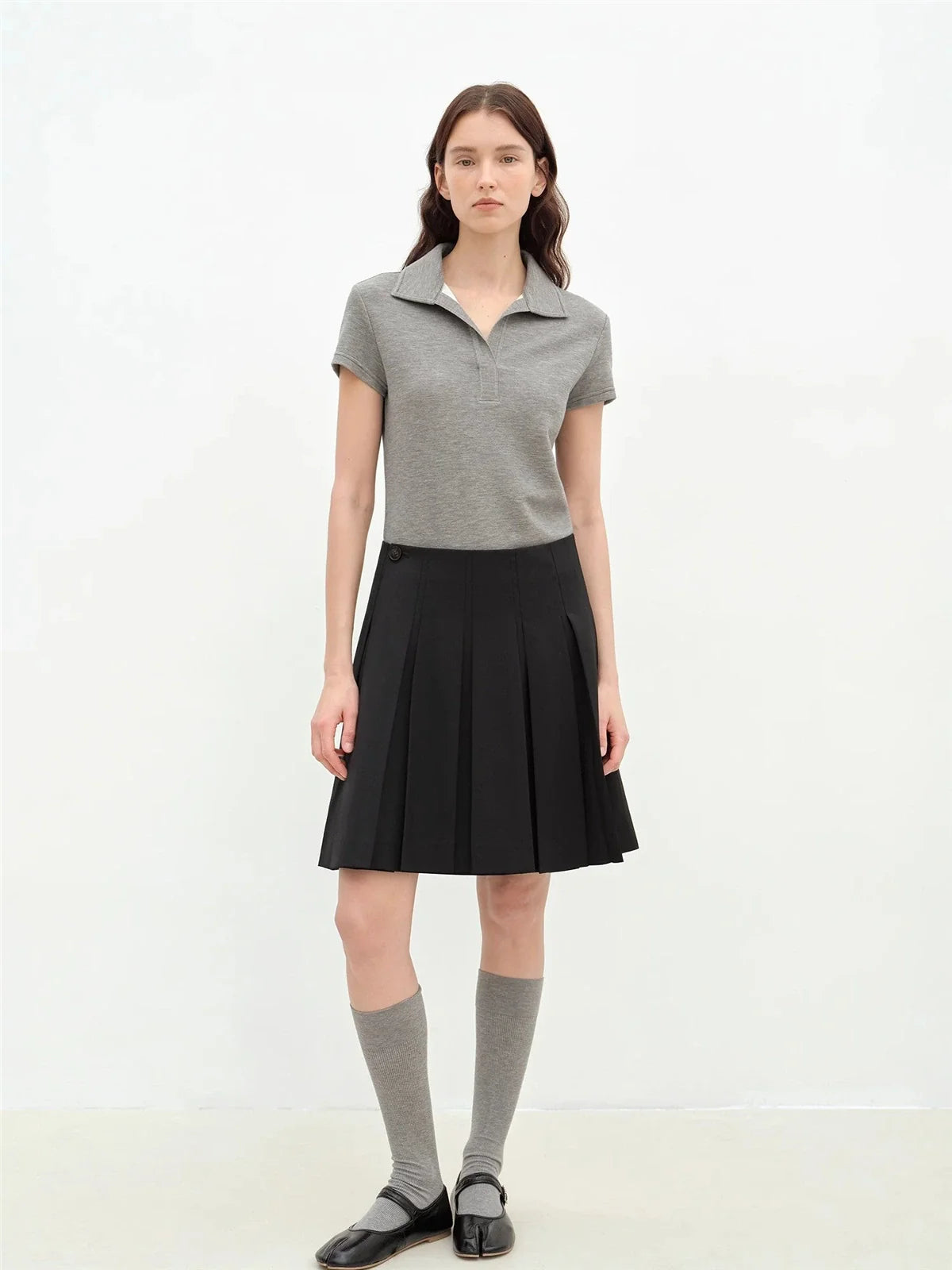 Dublin lapel slim fit short sleeve T-shirt gray outfit scene