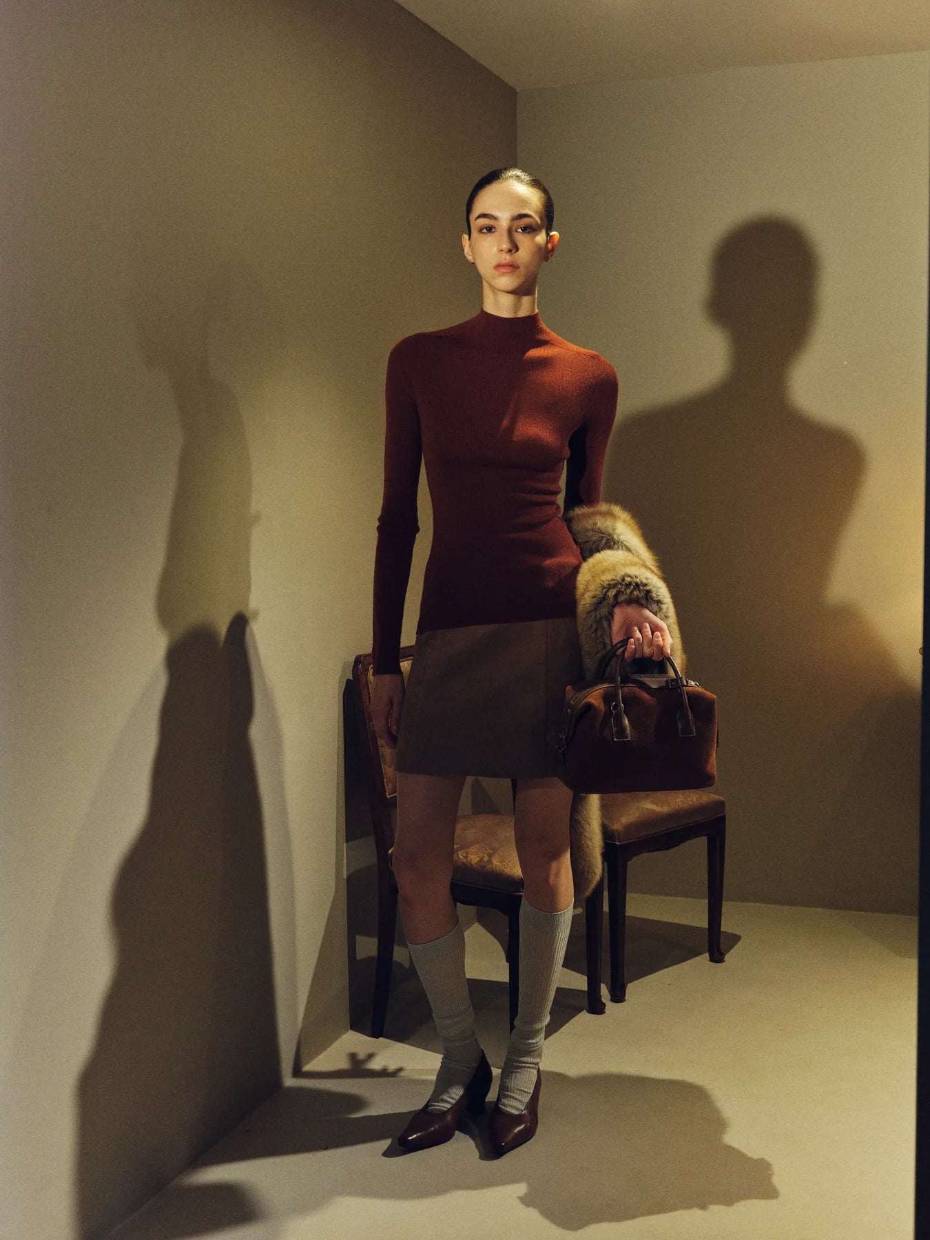 Evening base layer with fur as the single visual lead