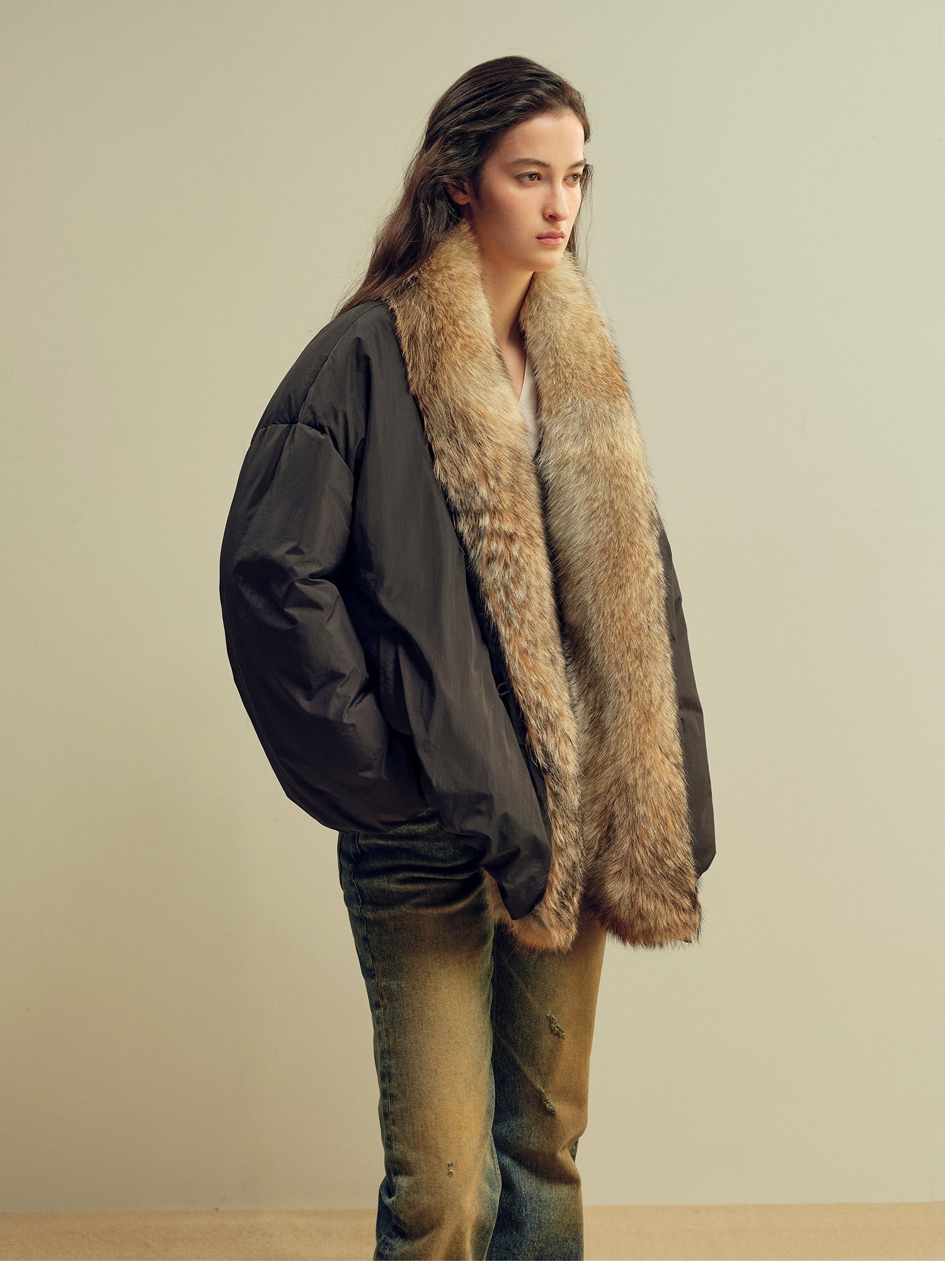 Fireladyfur Women's Down Parka with Detachable Real Wolf Fur Trim