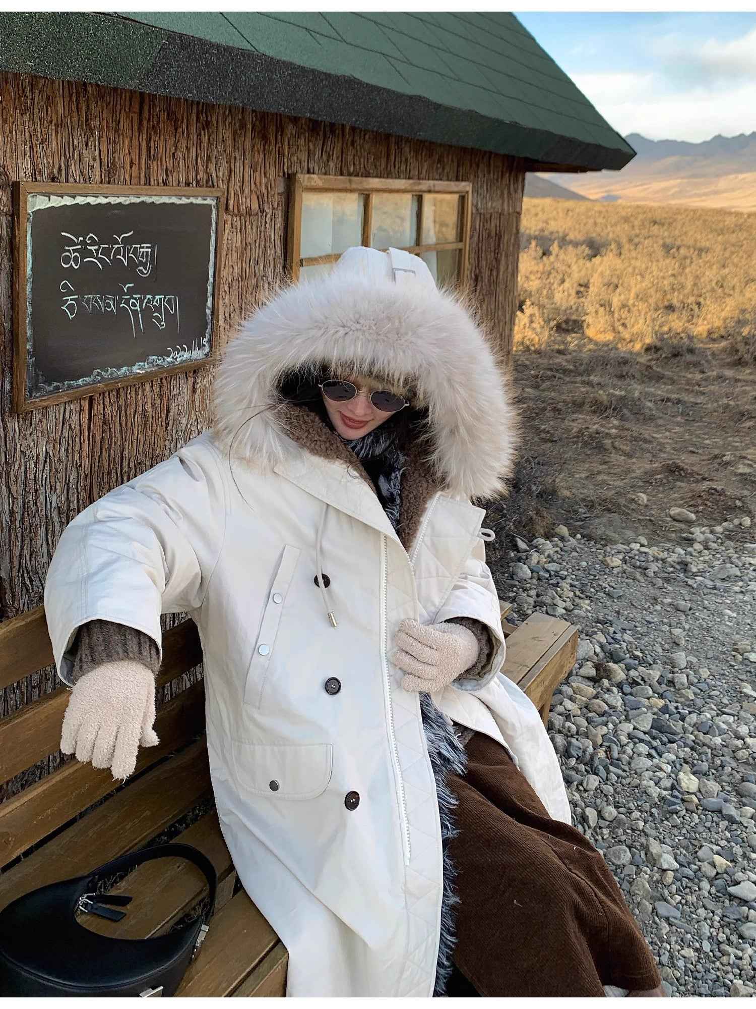 Fireladyfur Women's Hooded Down Raccoon Fur Collar Parka Cold