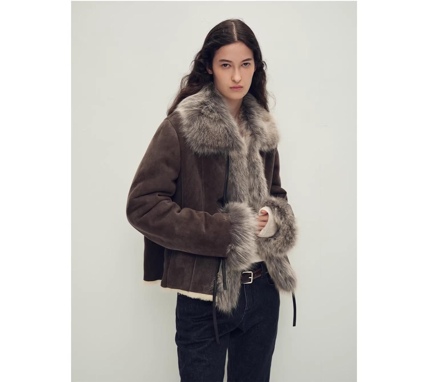Fireladyfur Women's Shearling Coat - Imported Merino Wool Patchwork Fox Fur Collar Florence
