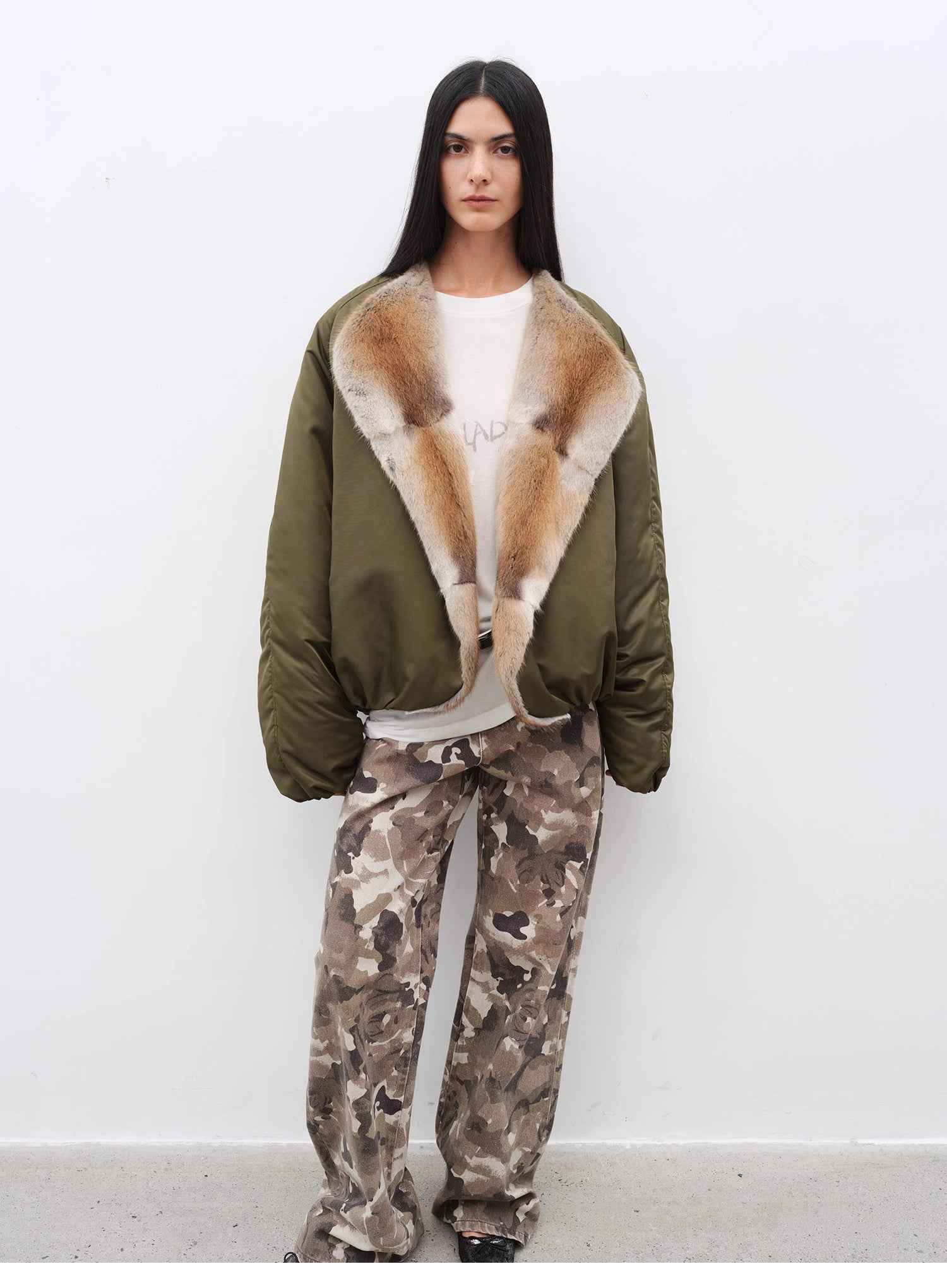 Fireladyfur Women's Short Colorblock Parka with Sable Muskrat Fur Collar and Goose Down"Hull Contract" - variant_title