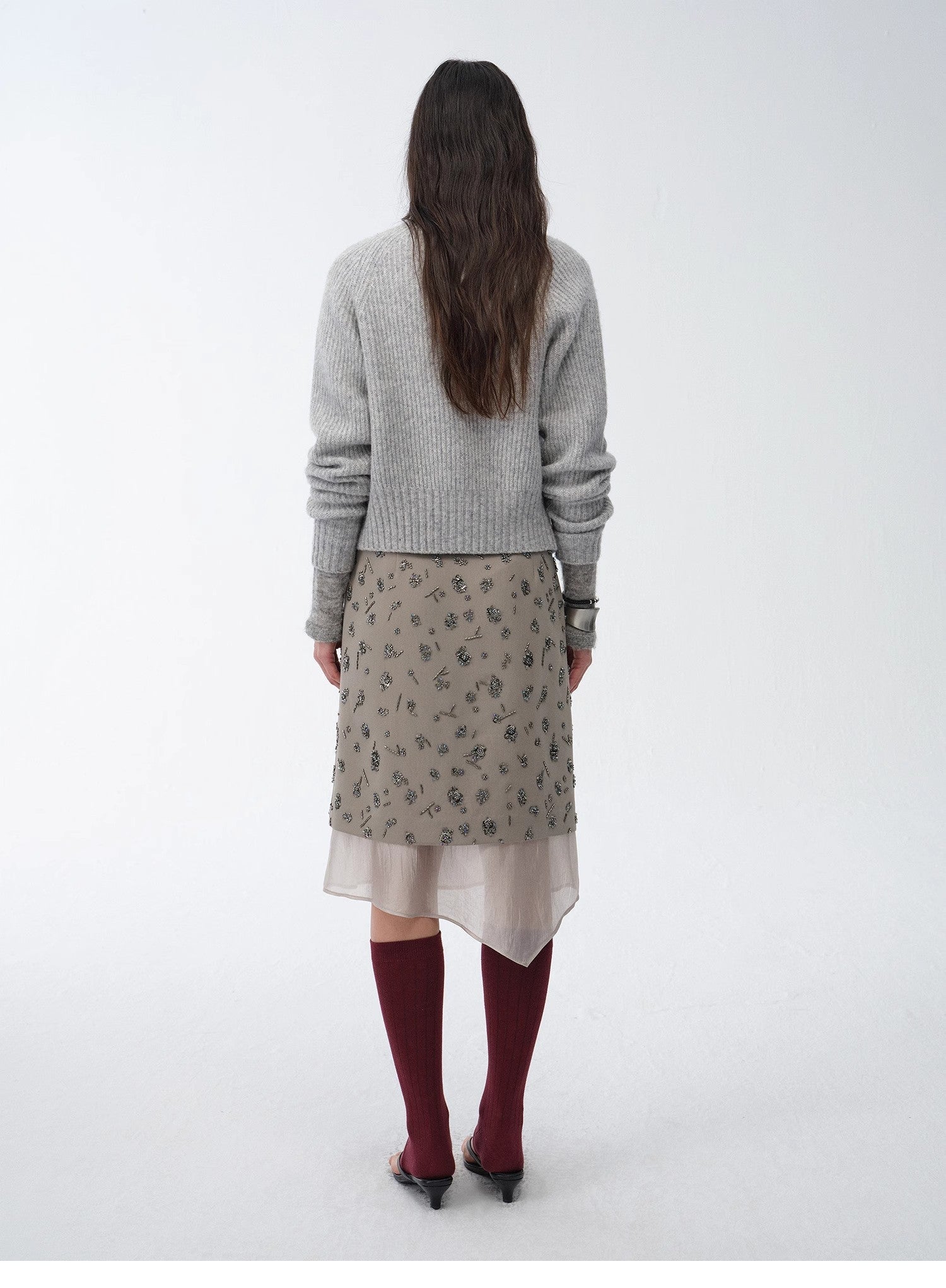 "Flowers and Her" irregular hand - embroidered sequin skirt - variant_title