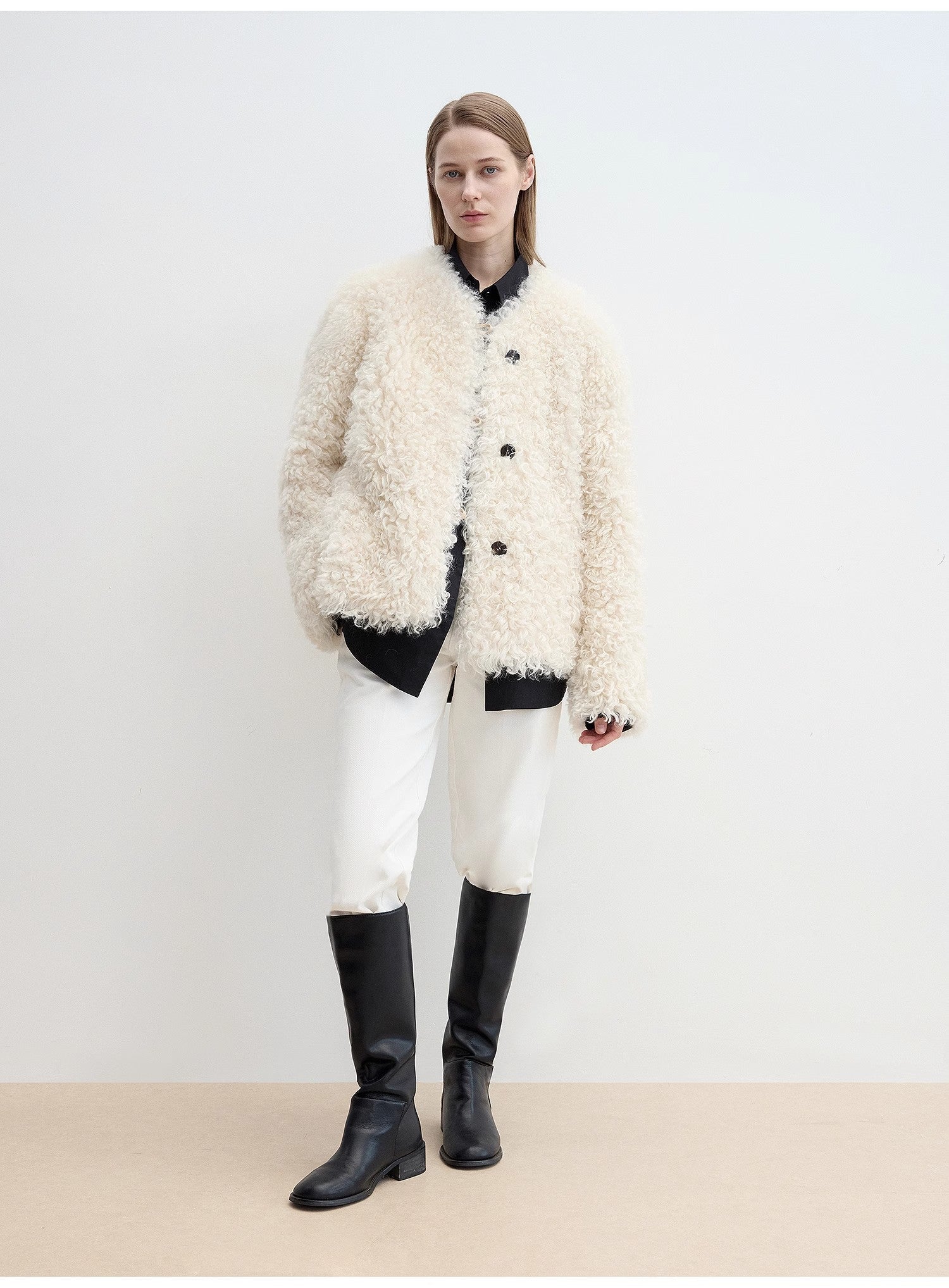 "Ghost Horse Girl" merino curly sweetheart collar straight fur coat - variant_title