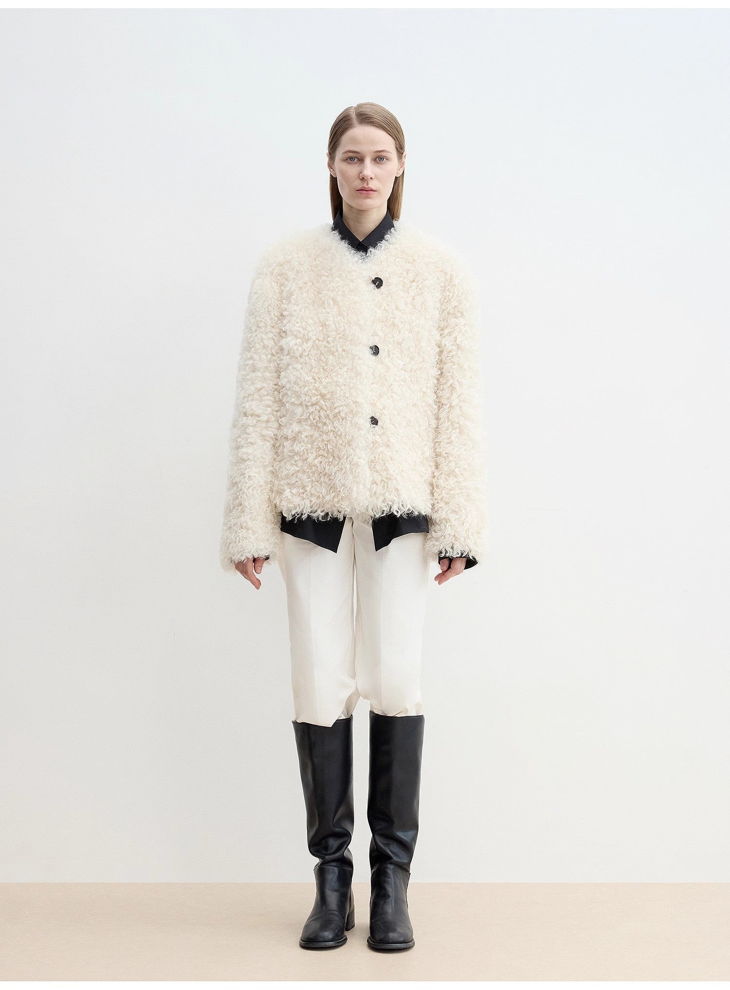 "Ghost Horse Girl" merino curly sweetheart collar straight fur coat - variant_title