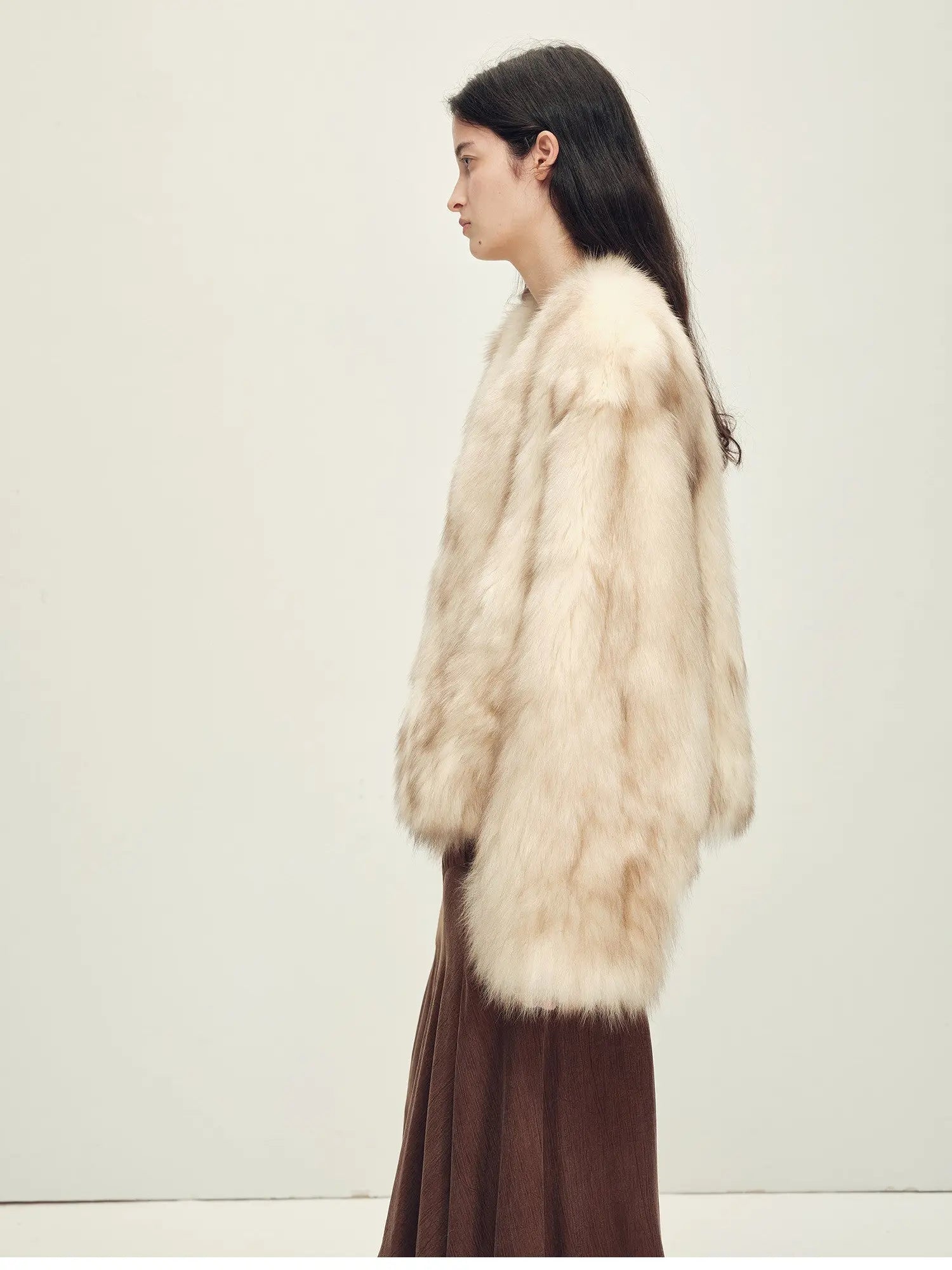 Gone with the Wind Apricot Brown fox fur coat, side model view