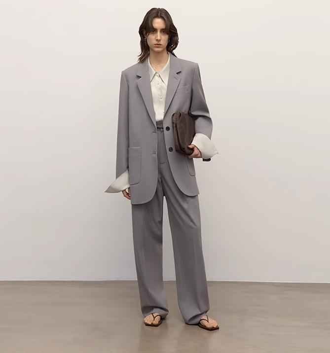 Heavy fine twill worsted wool, asymmetrical collar design, basic classic two - button suit - variant_title