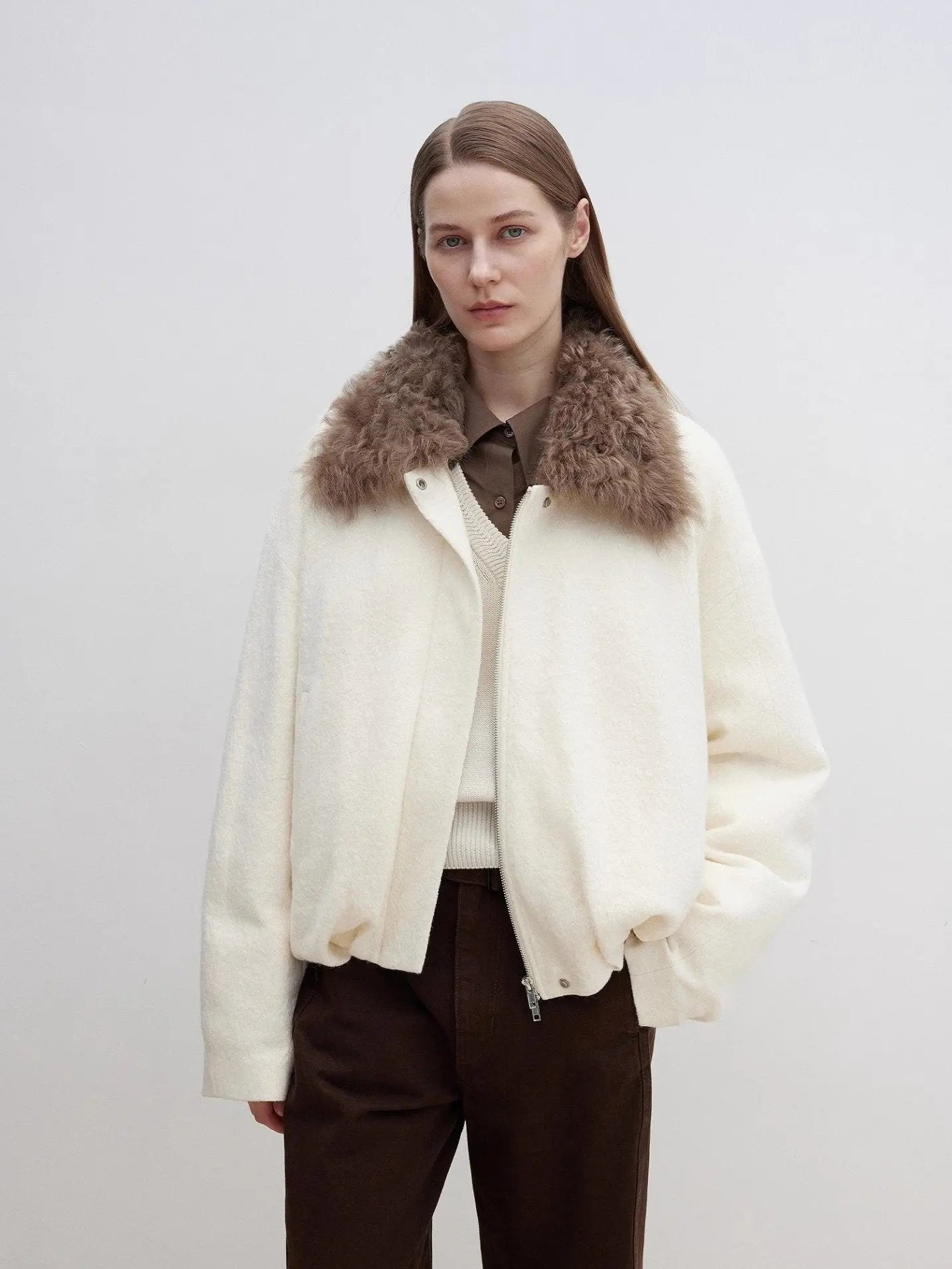 Fireladyfur Johnny off-white Tuscan fur collar parka close front view