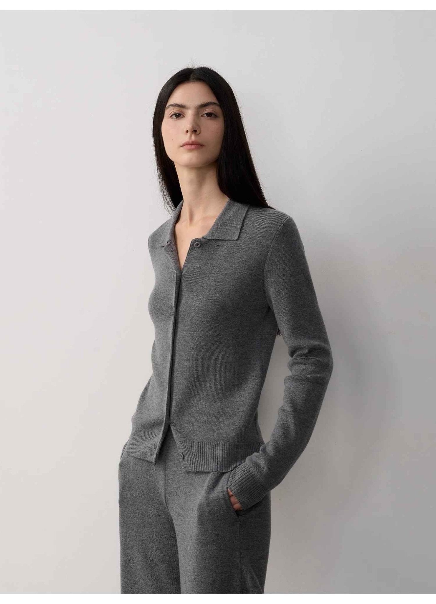 "Lazy urban" Yangtze Merino wool polo - neck cardigan straight - leg knitted pants suit - variant_title