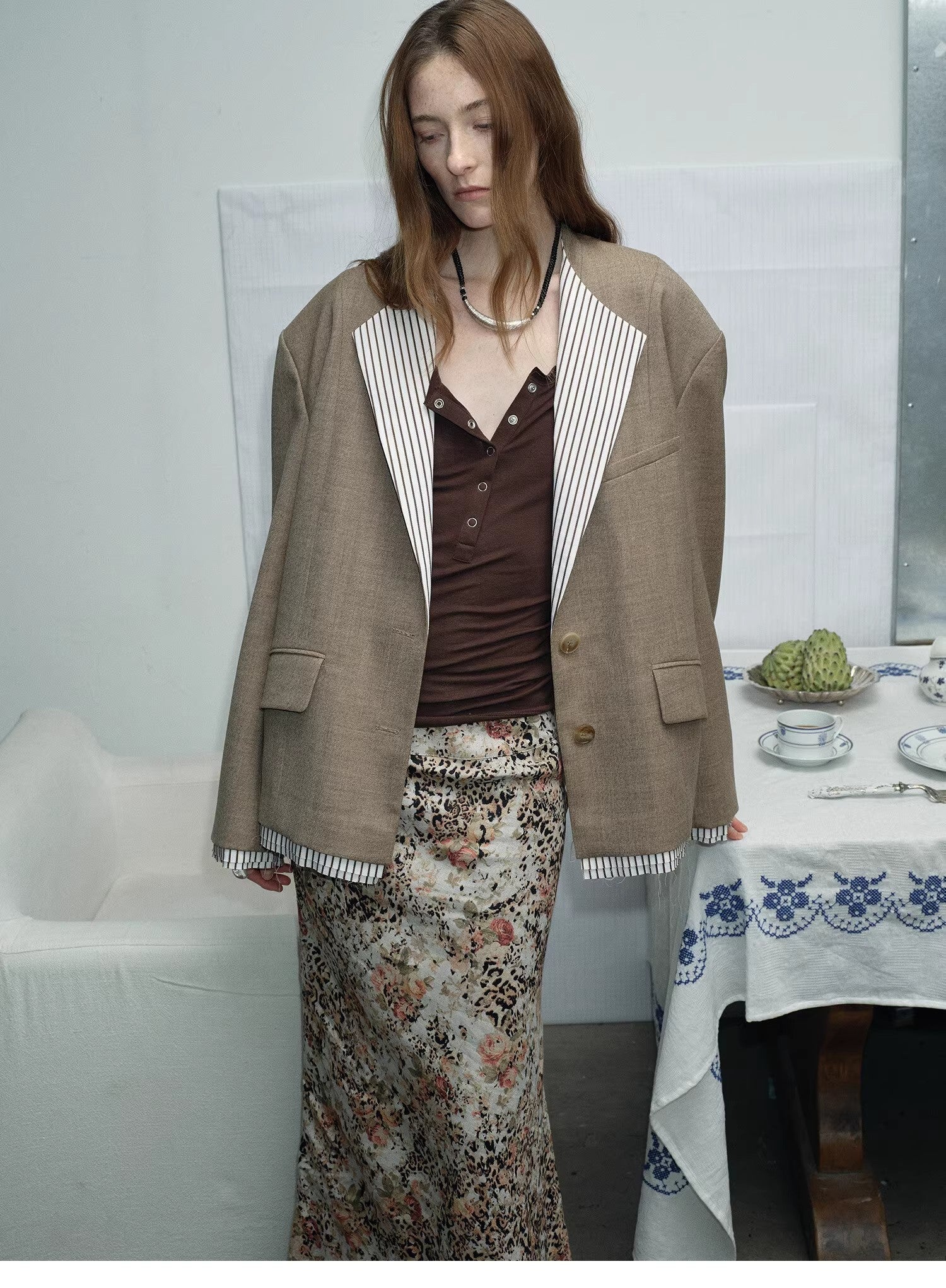 "London Diary"old money style contrasting lapel wool blazer - variant_title