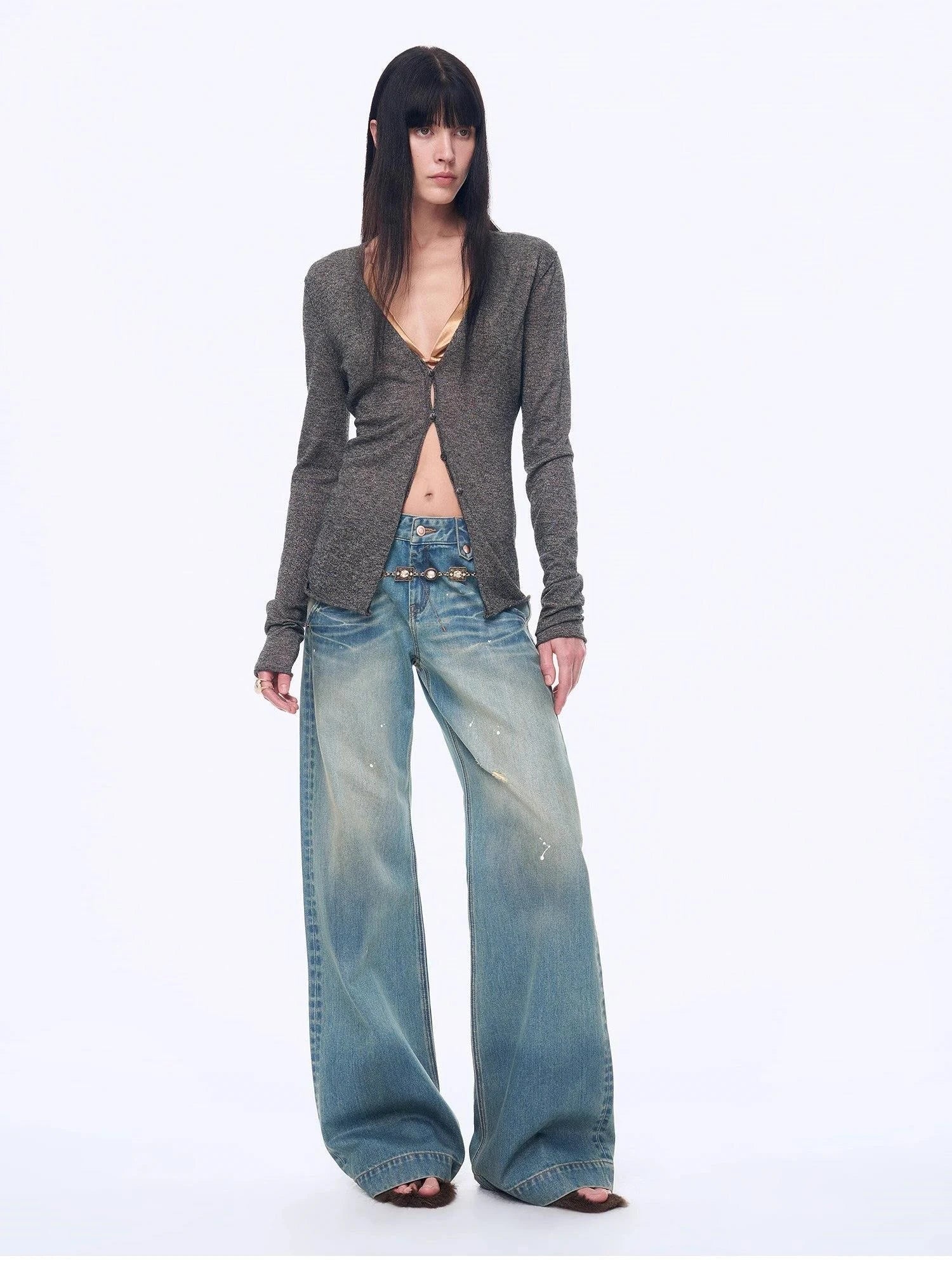 Firelady Fur Long Island Vacation flower gray V-neck cardigan on model front view
