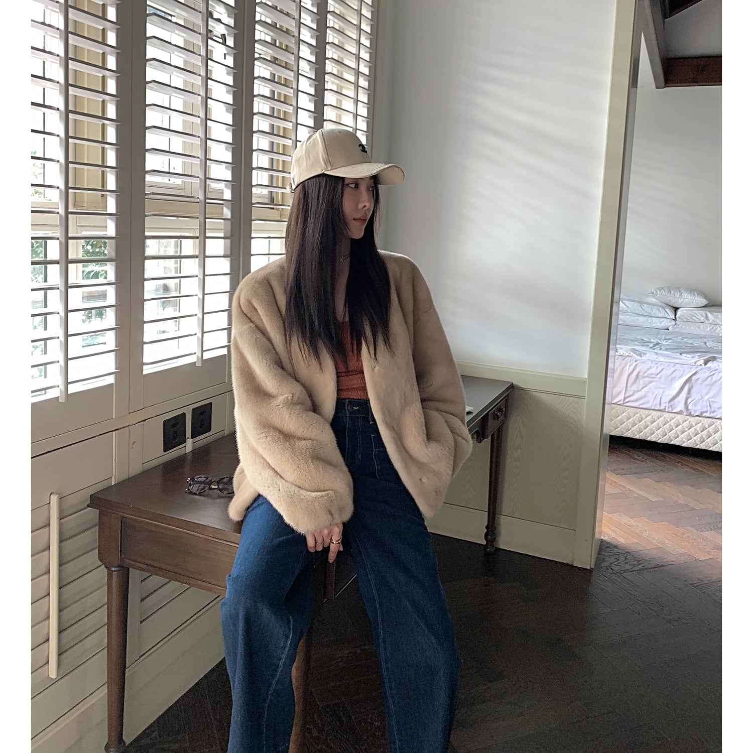 Louvre Mink V - Neck Jacket - variant_title