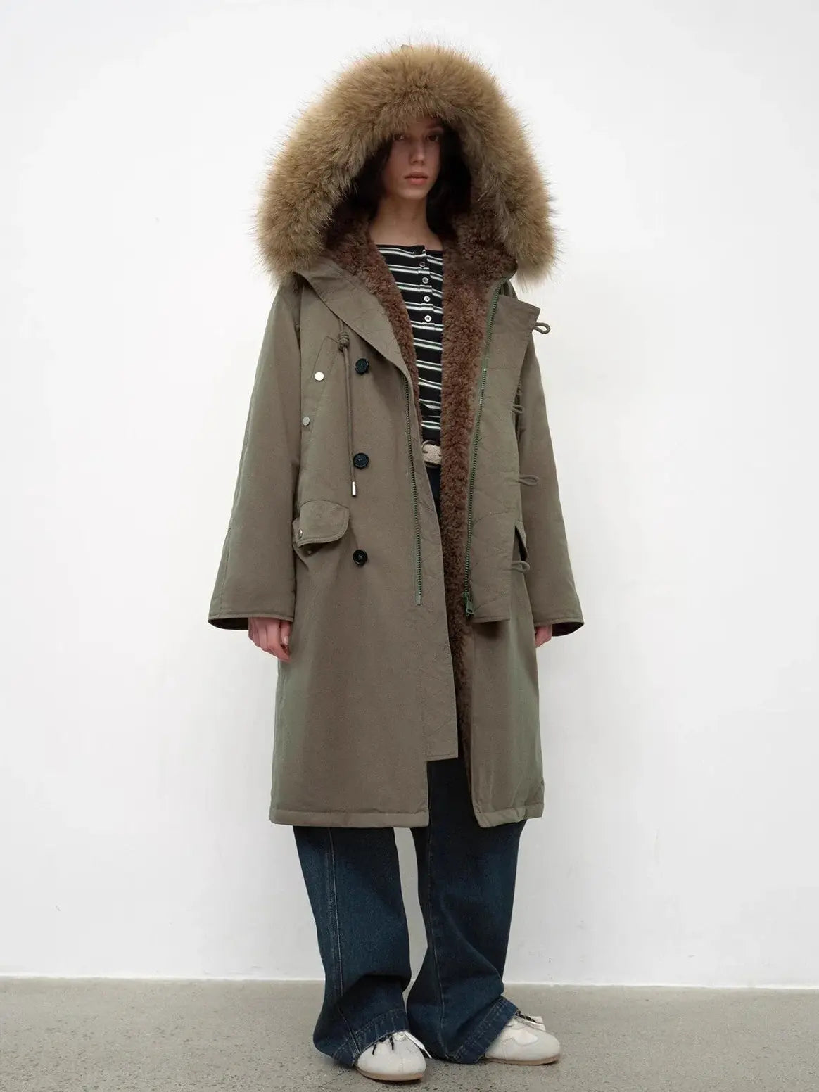 Fireladyfur Manchester City Old Stories II off-white parka back outfit view