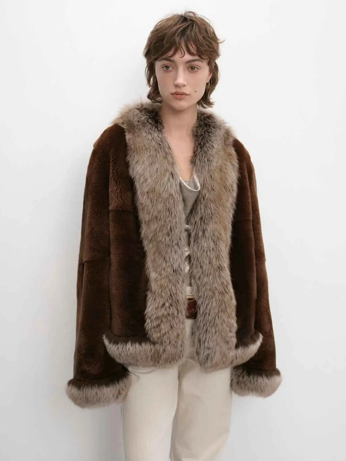 Paris Pictorial brown fox fur collar rabbit fur jacket front model view