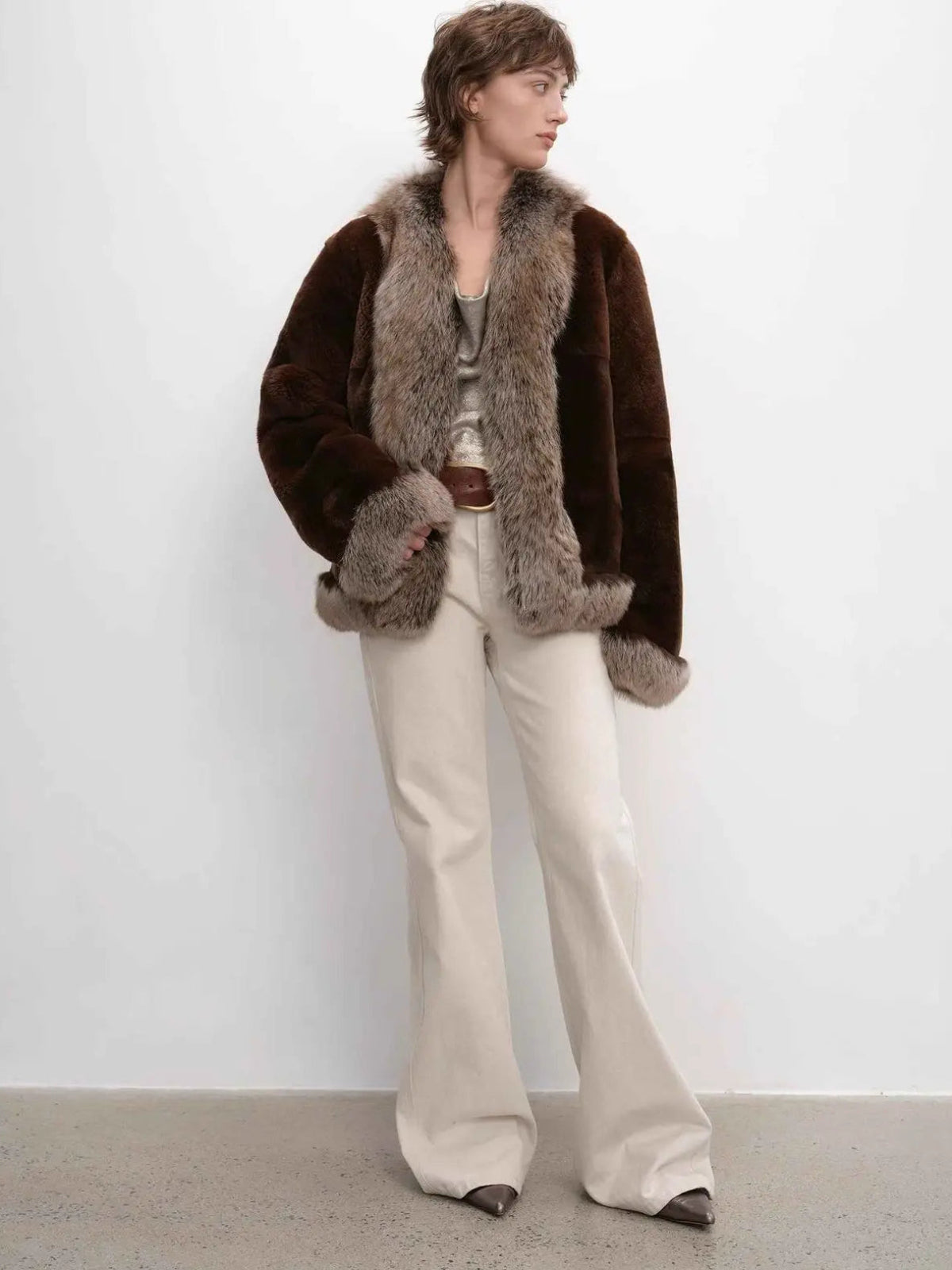 Paris Pictorial brown two-tone Rex rabbit fur jacket full-length model view