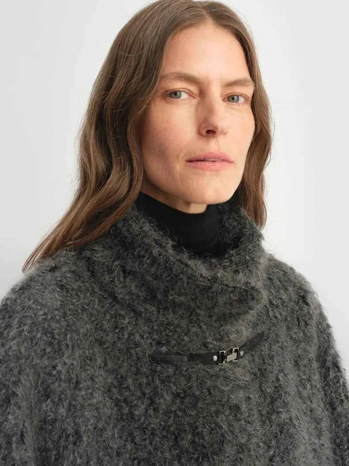 Parisian Affair circle long fur toggle coat product image 04