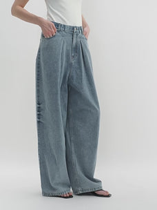 Soft Tencel Cotton Light Structure Pleated Loose Straight Wide Leg Jeans for Women
