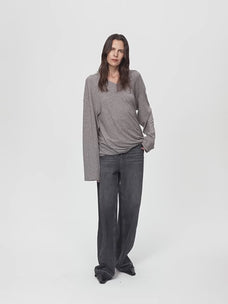 Machine washable Tencel wool V-neck elastic hem top product video