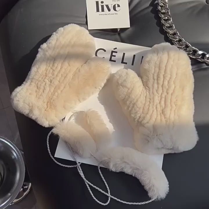 Rex rabbit fur knitted winter mittens product video - Fireladyfur