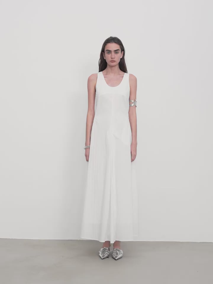 "Lake Bled" Simple and slim texture U-neck A-line slim fit vest dress