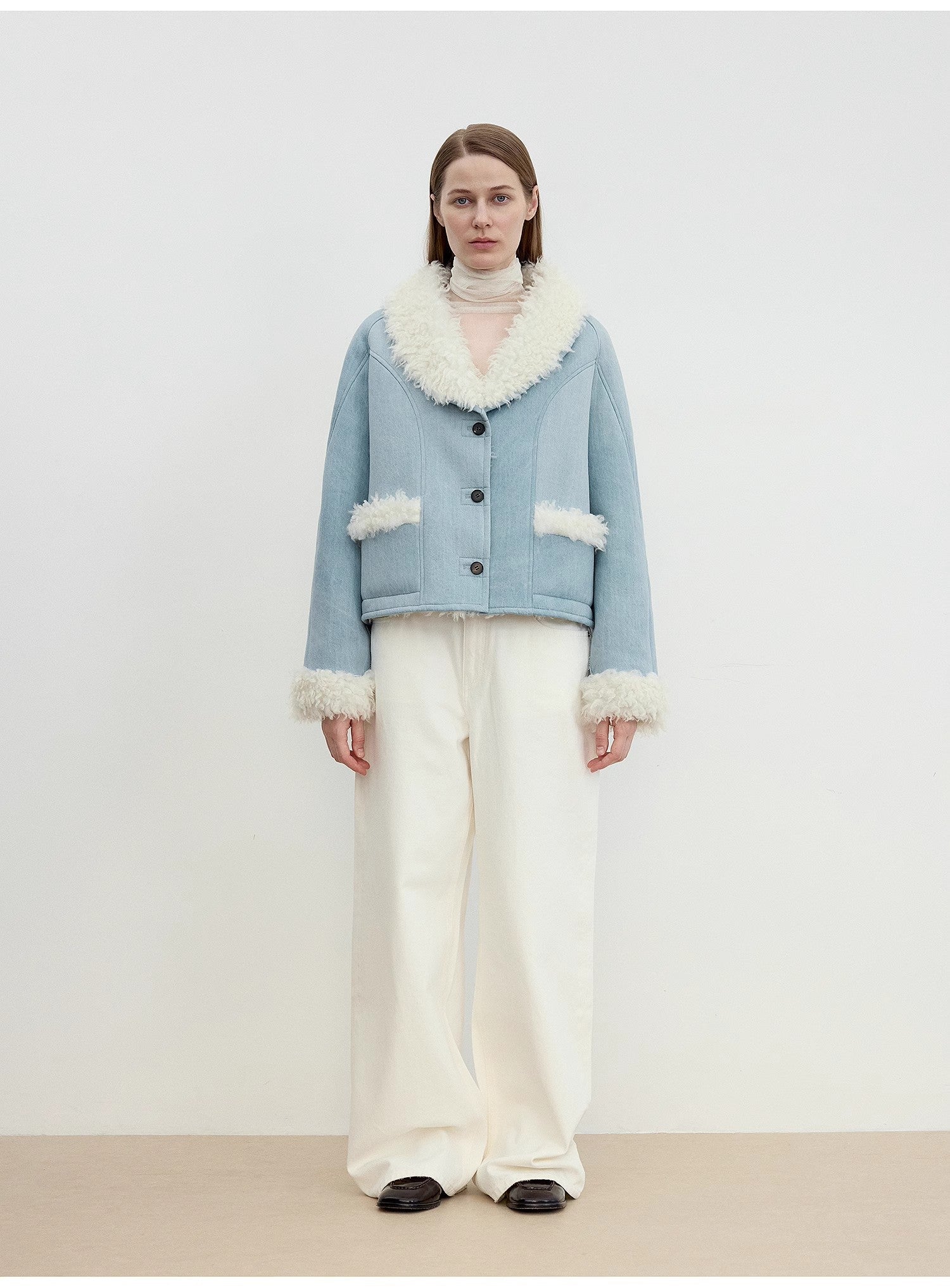 Pure Era lamb wool contrast-collar short coat product image 03