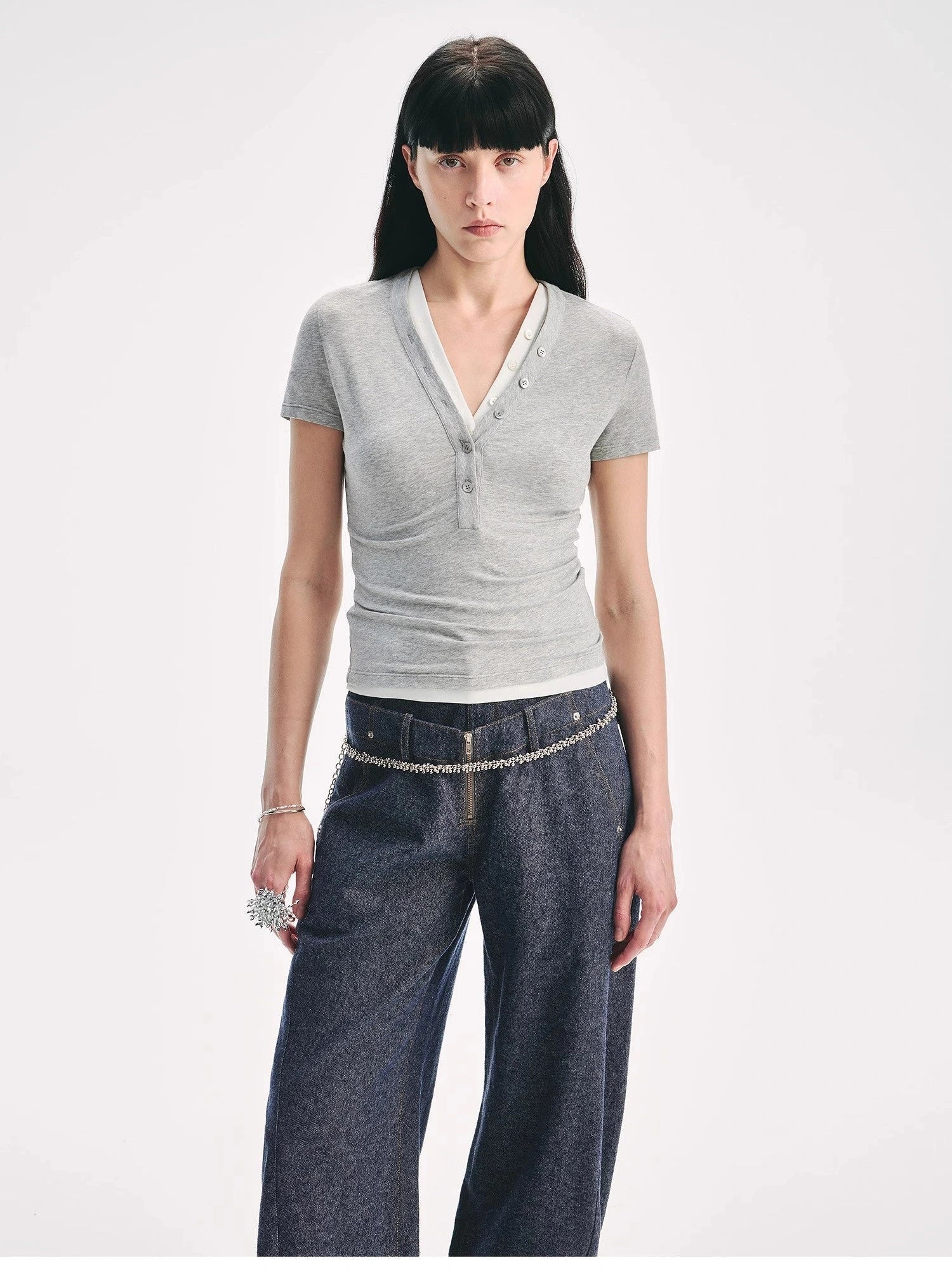 Firelady Fur Pure Fashion gray V-neck short sleeve slim top on model front view