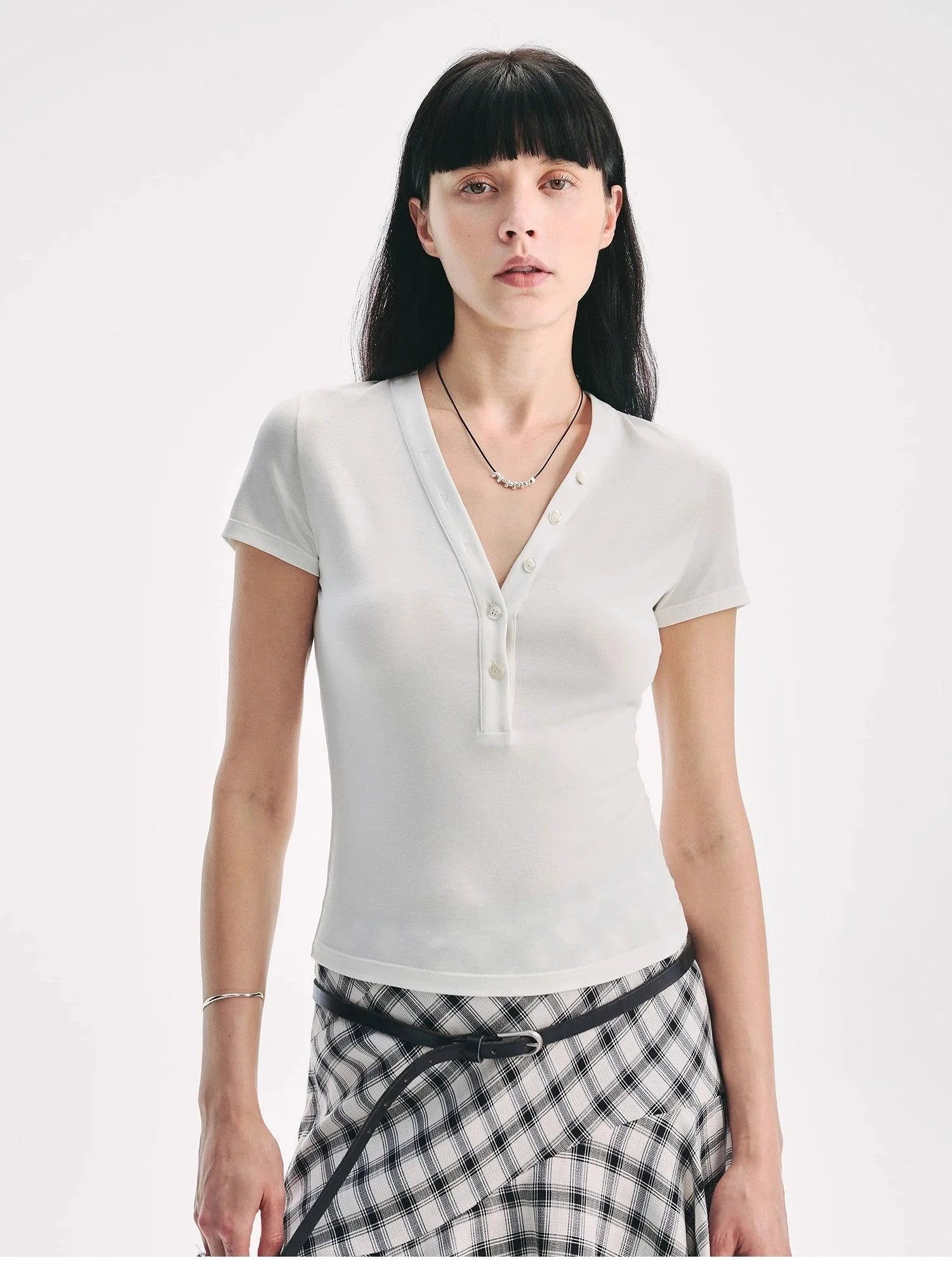 Firelady Fur Pure Fashion off-white V-neck short sleeve slim top on model front view