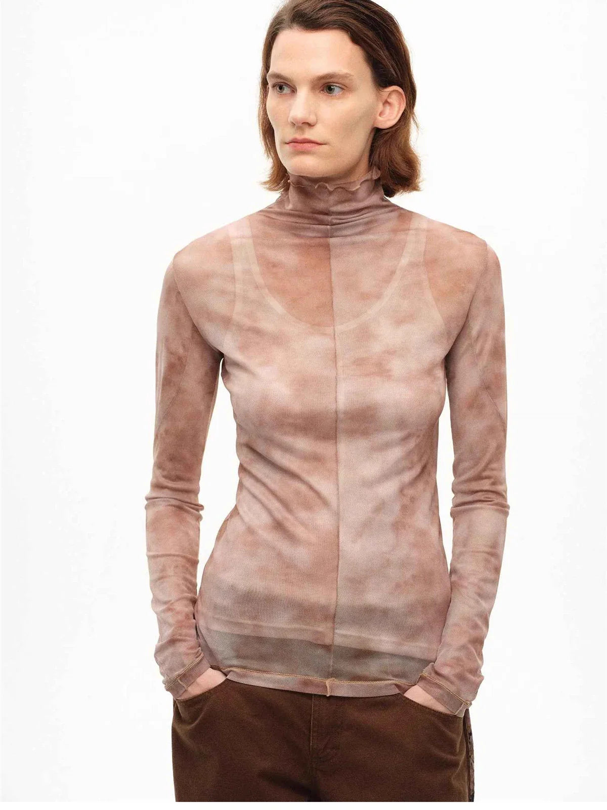 Rich Dusk mesh high collar bottoming shirt coffee front close view
